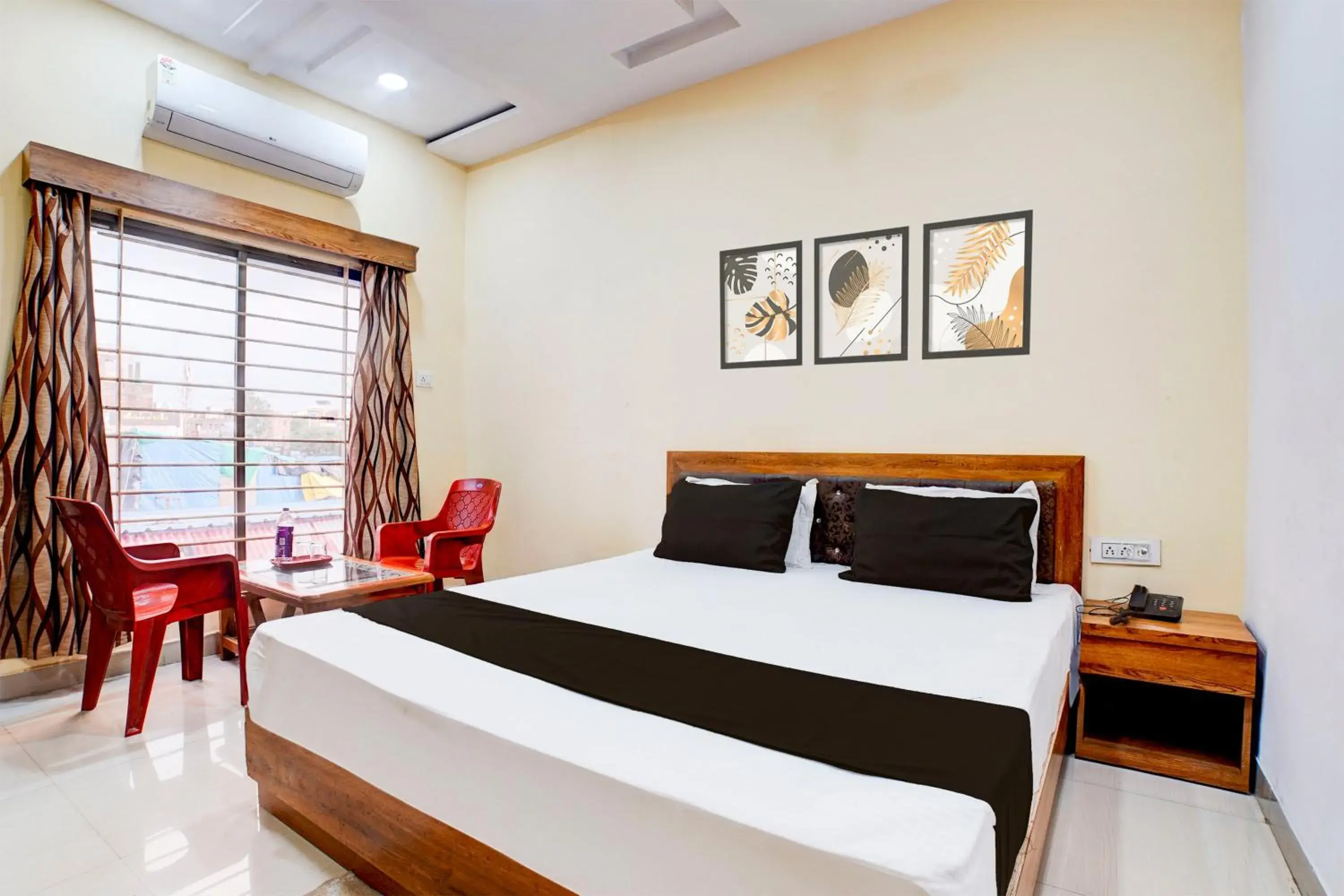 Bedroom in Hotel O Lake Link Bedroom in Hotel O Lake Link