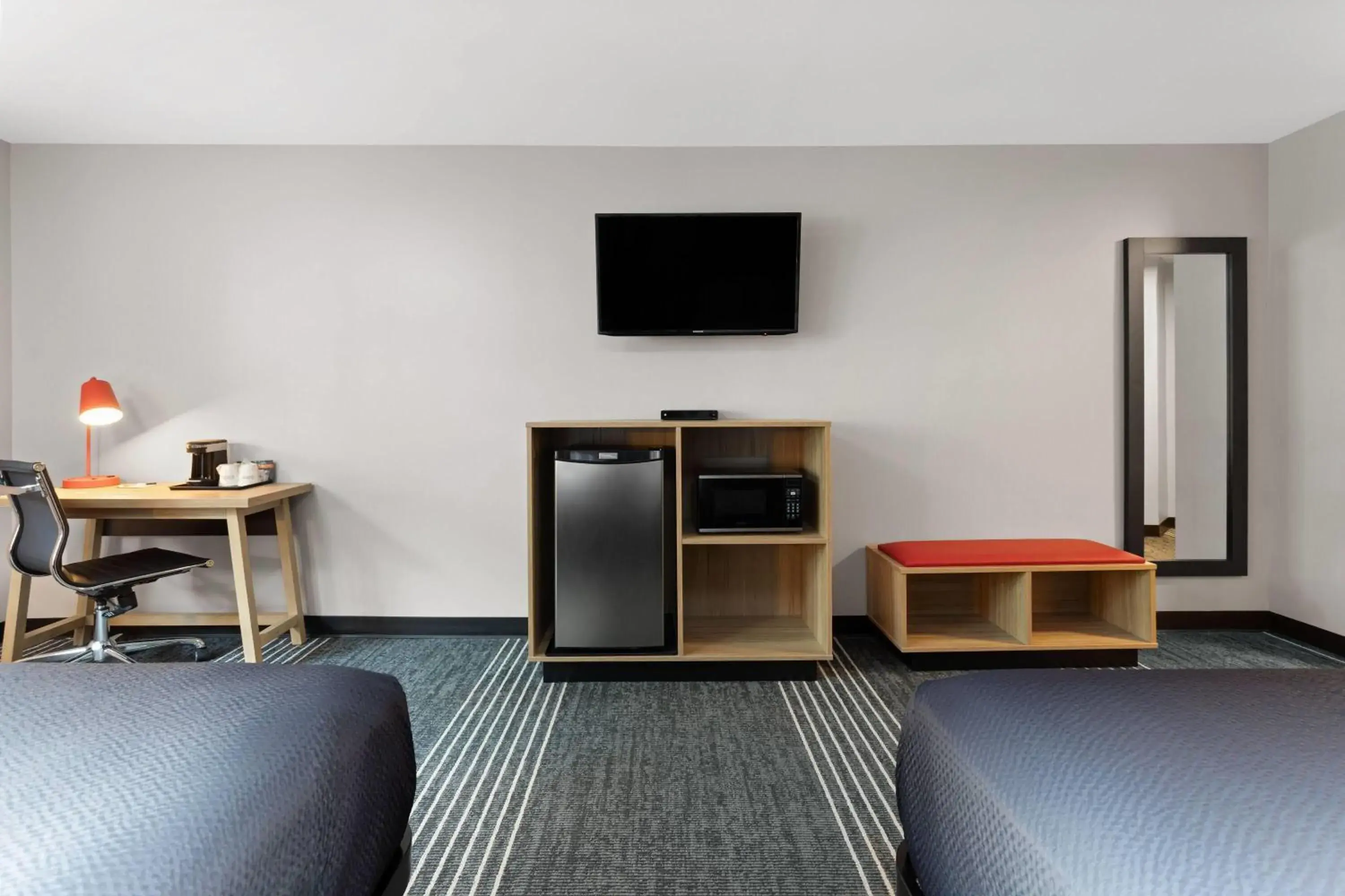 Photo of the whole room in Super 8 by Wyndham Sault Ste Marie On Photo of the whole room in Super 8 by Wyndham Sault Ste Marie On