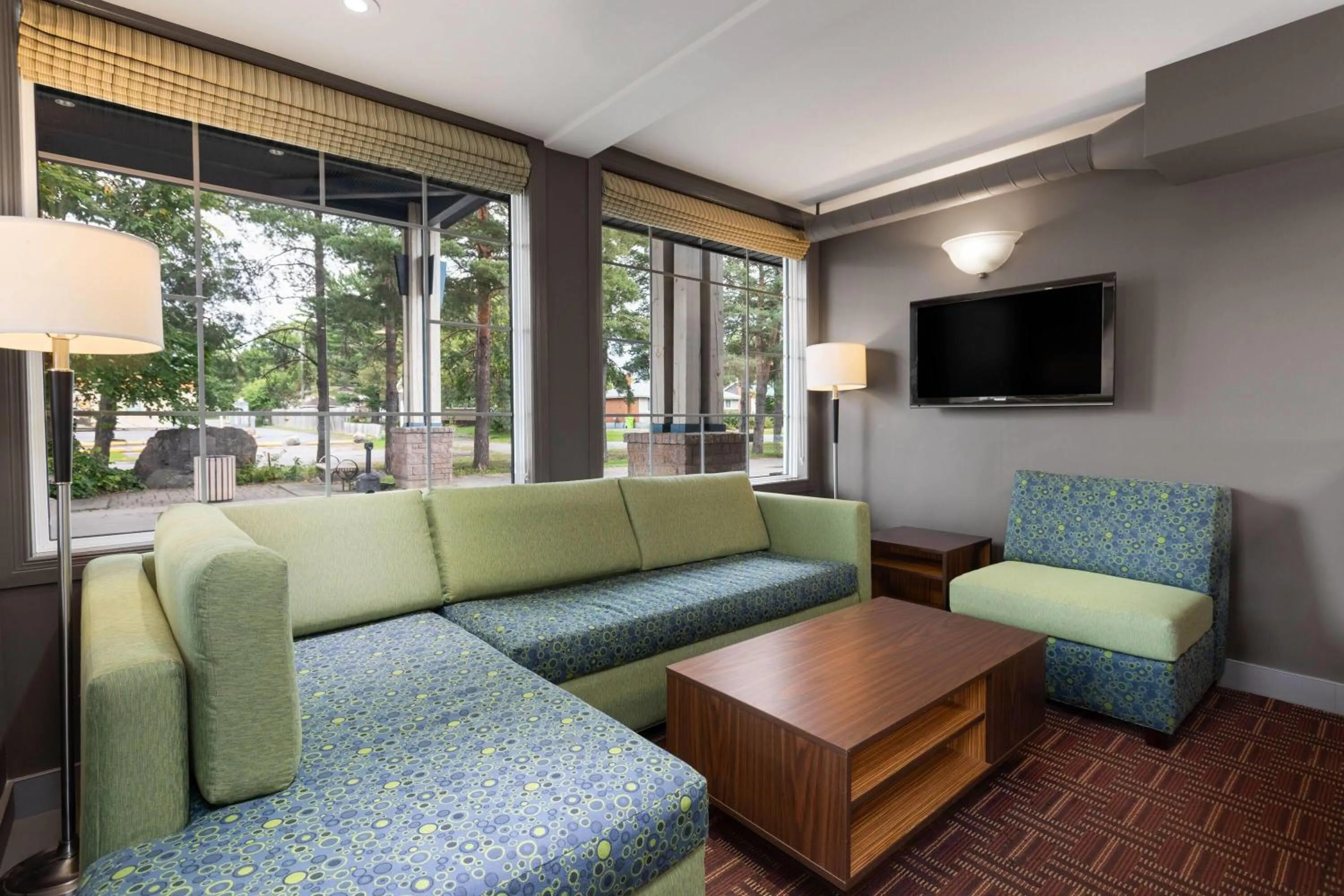 Lobby or reception in Super 8 by Wyndham Sault Ste Marie On