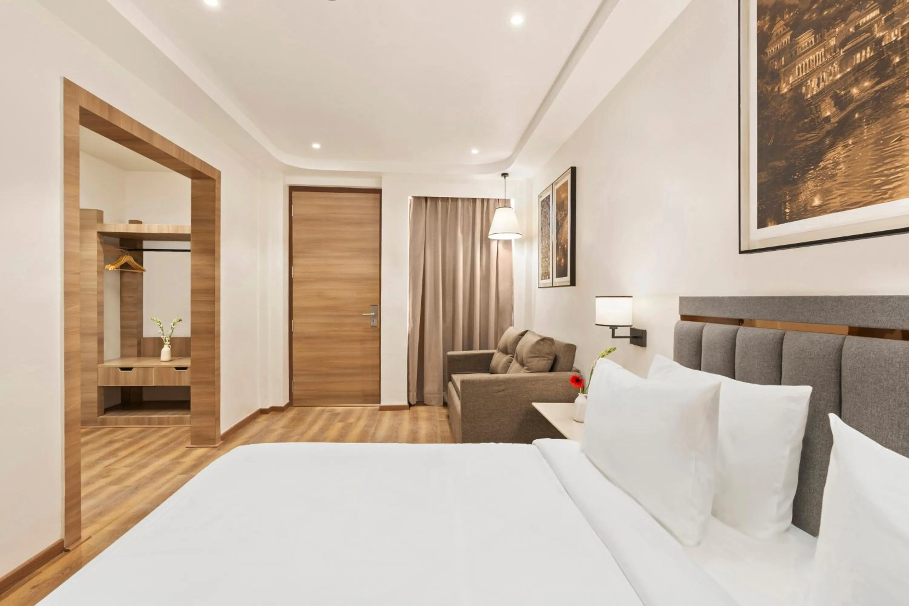 Bed in Hotel Ayodhya