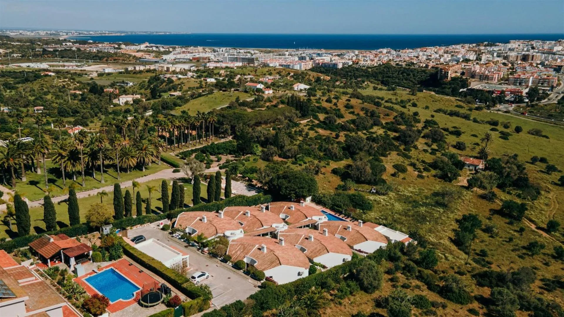 Property building in Lagos Appartement Resort