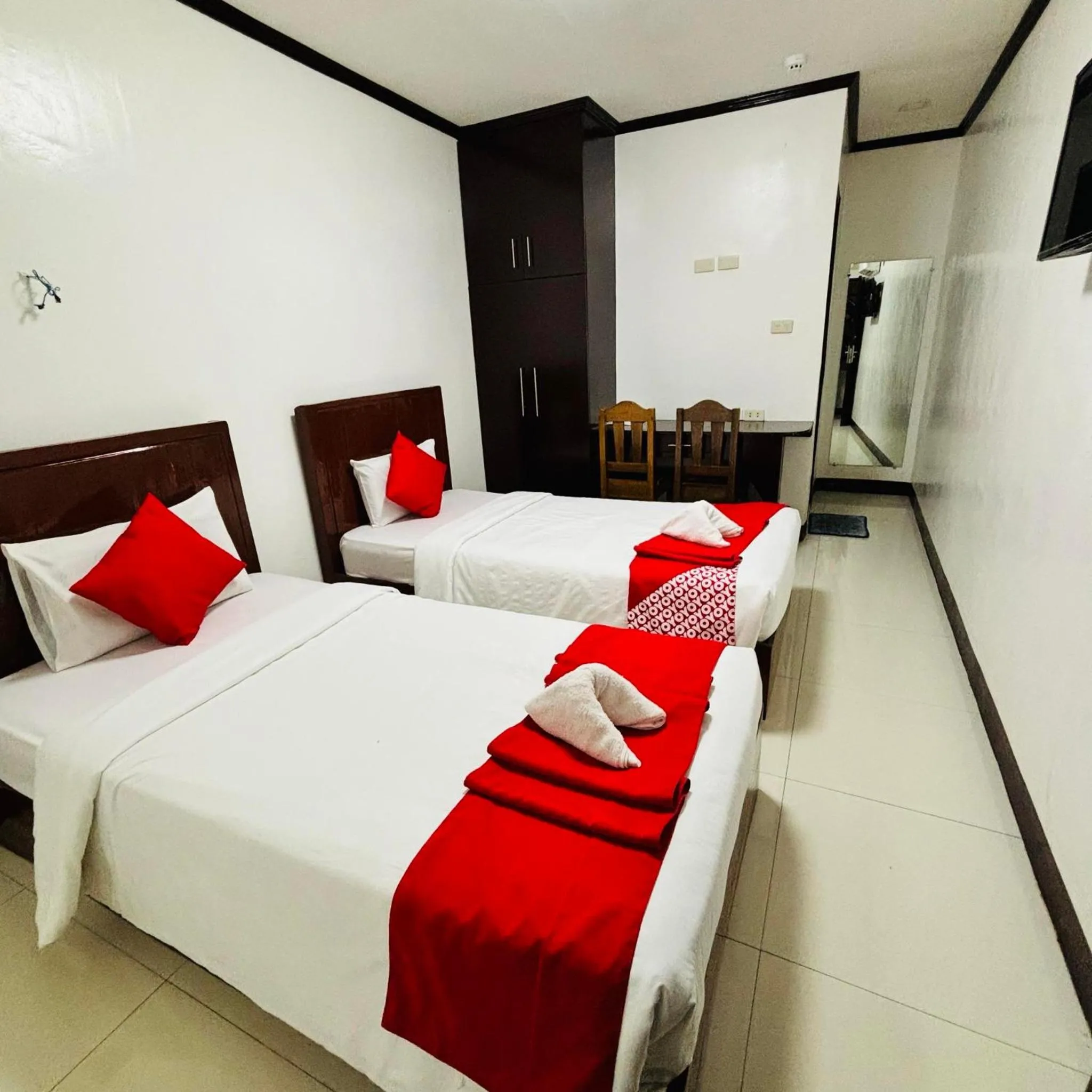 Bed in Fatchoi Hotel