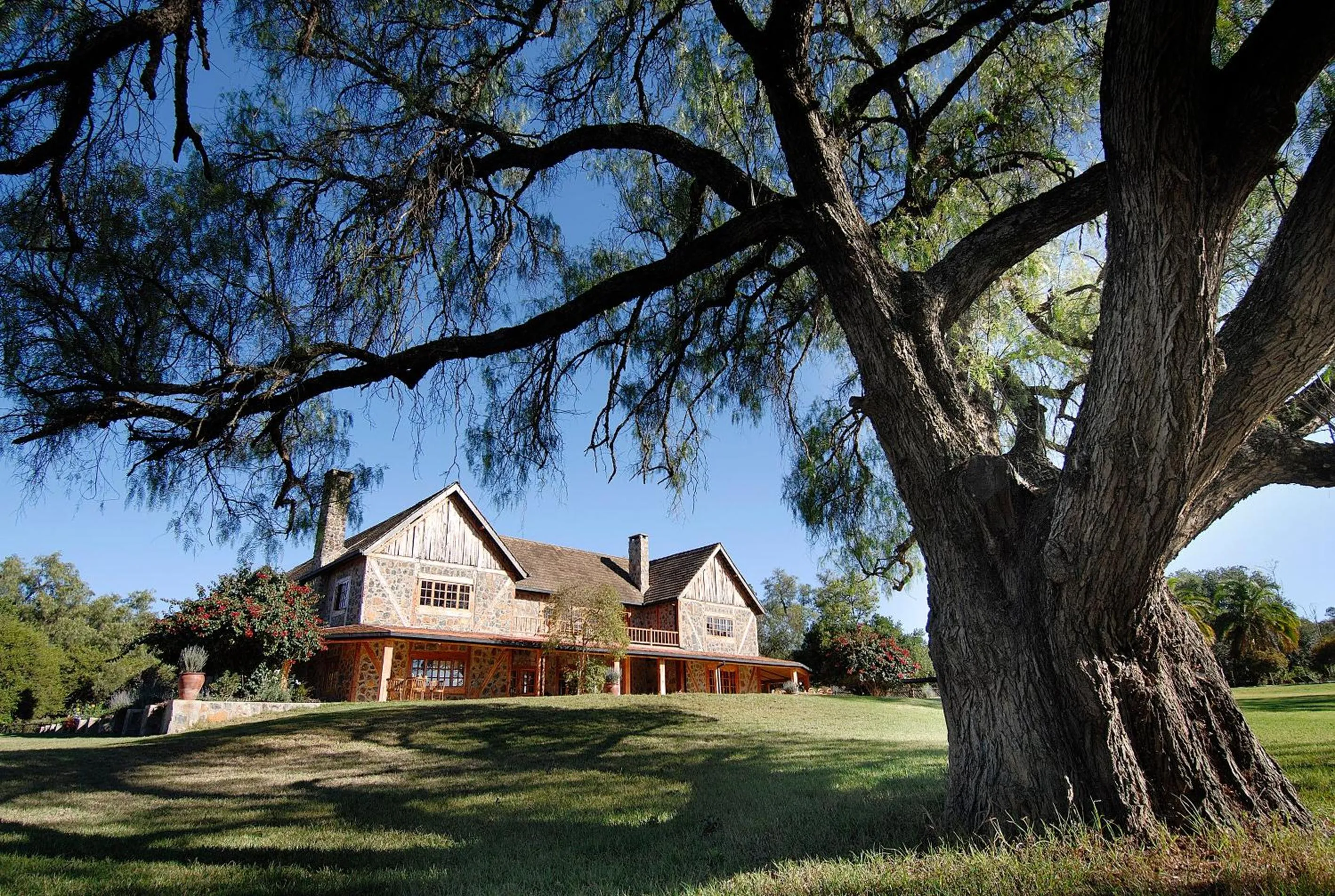Property building in Mukima Manor