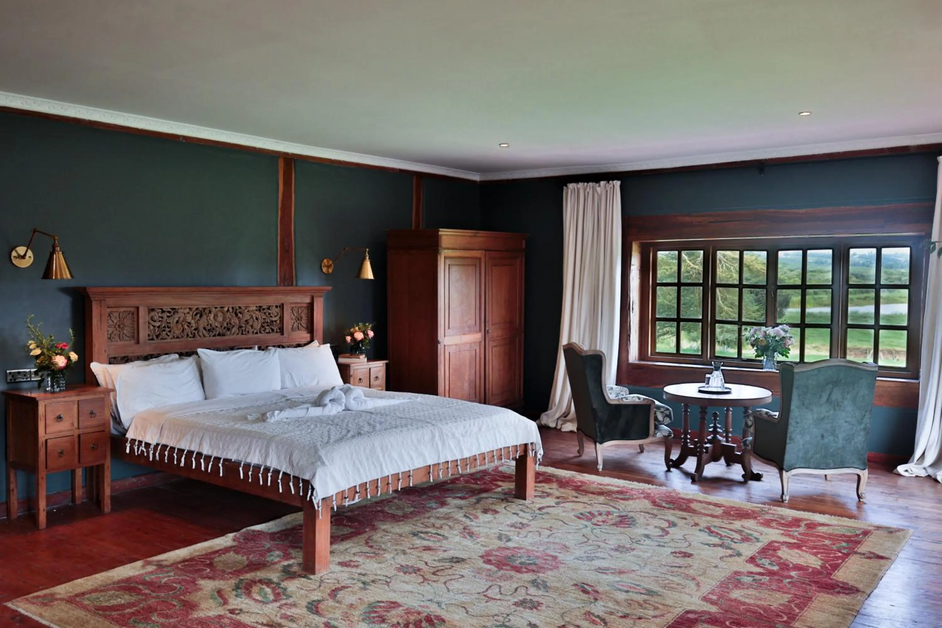 Bed in Mukima Manor
