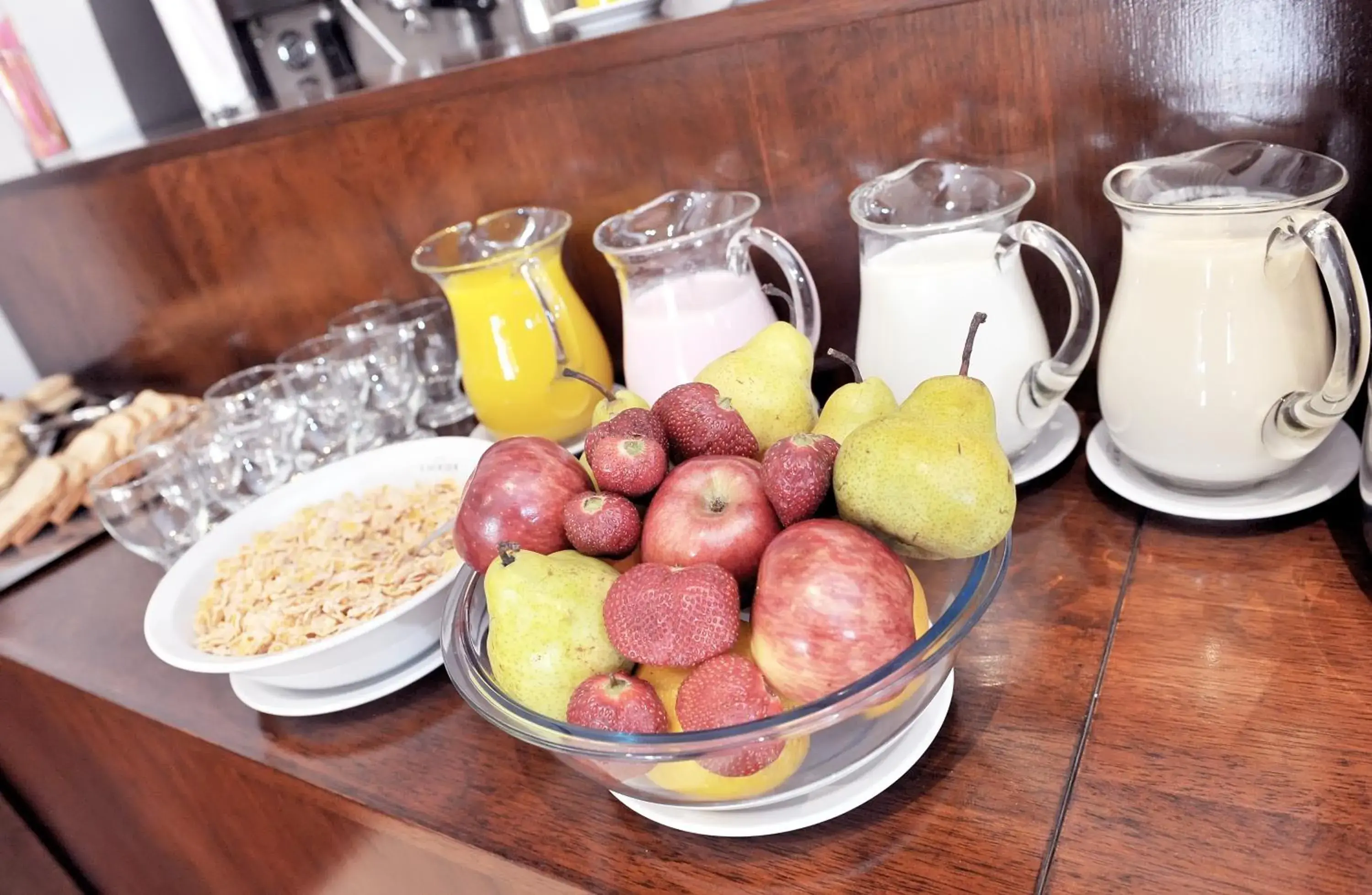 Restaurant/places to eat in Luxor Hotel & Spa Restaurant/places to eat in Luxor Hotel & Spa