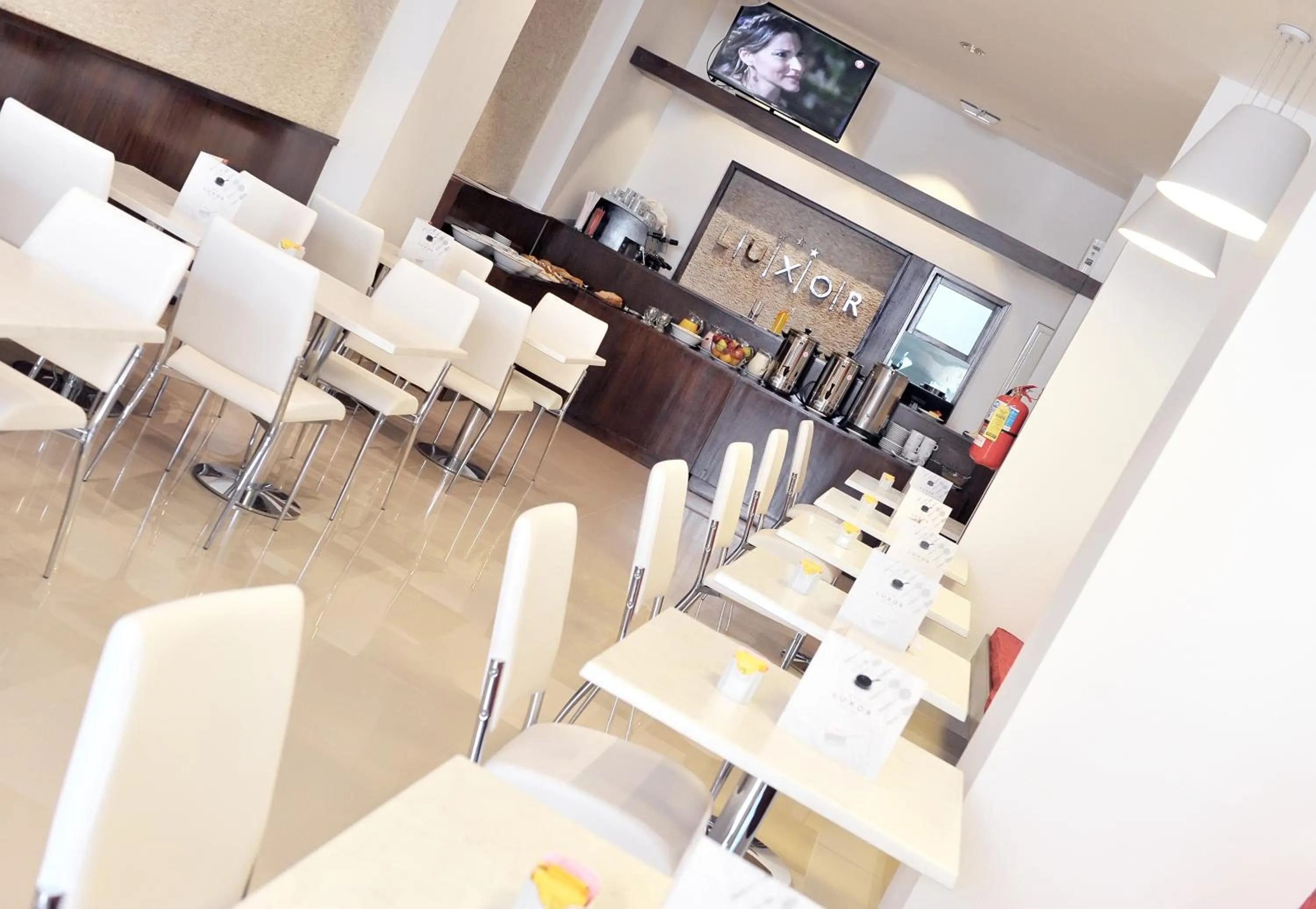 Restaurant/places to eat in Luxor Hotel & Spa