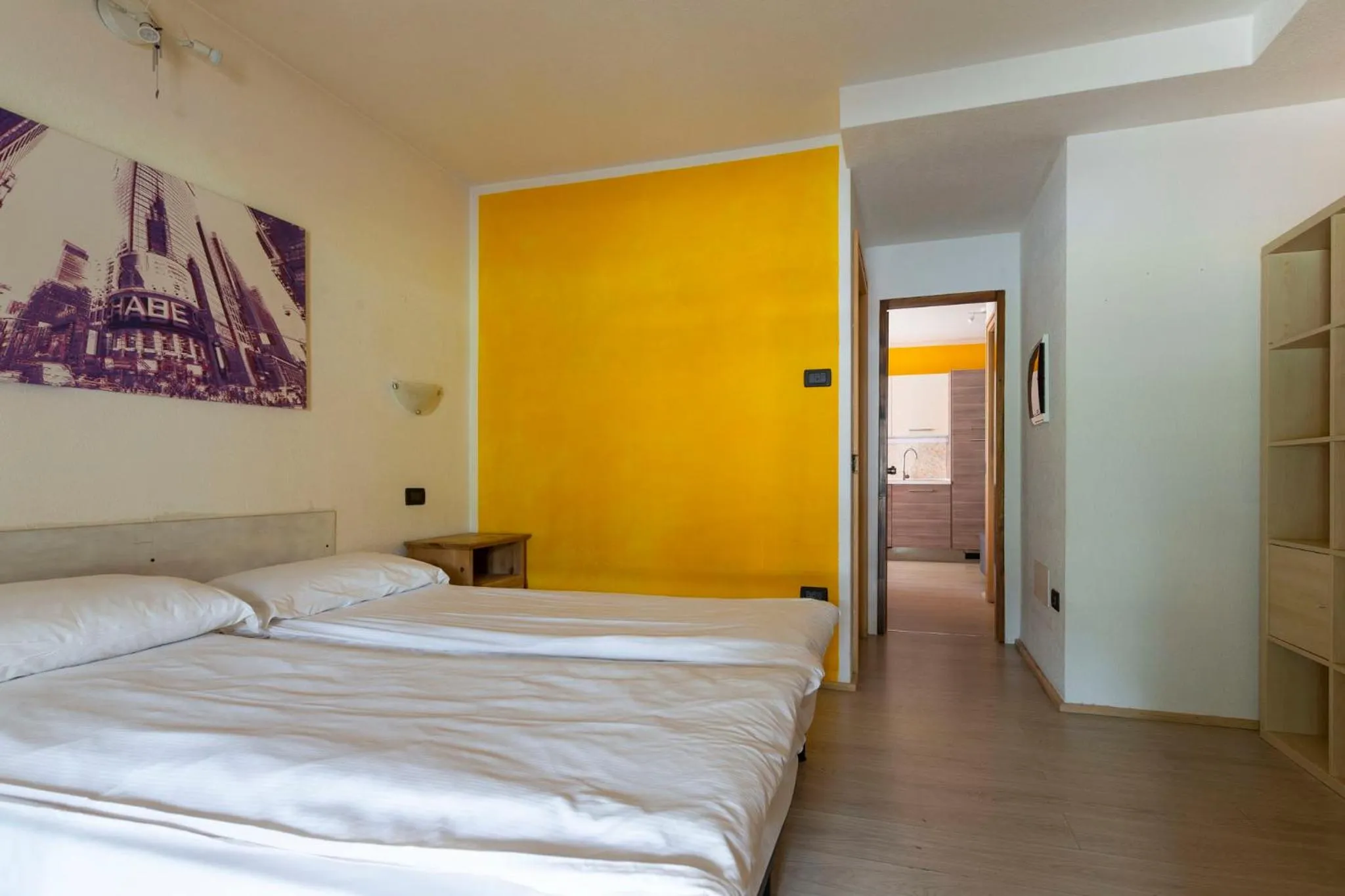 Bed in Residence Adele