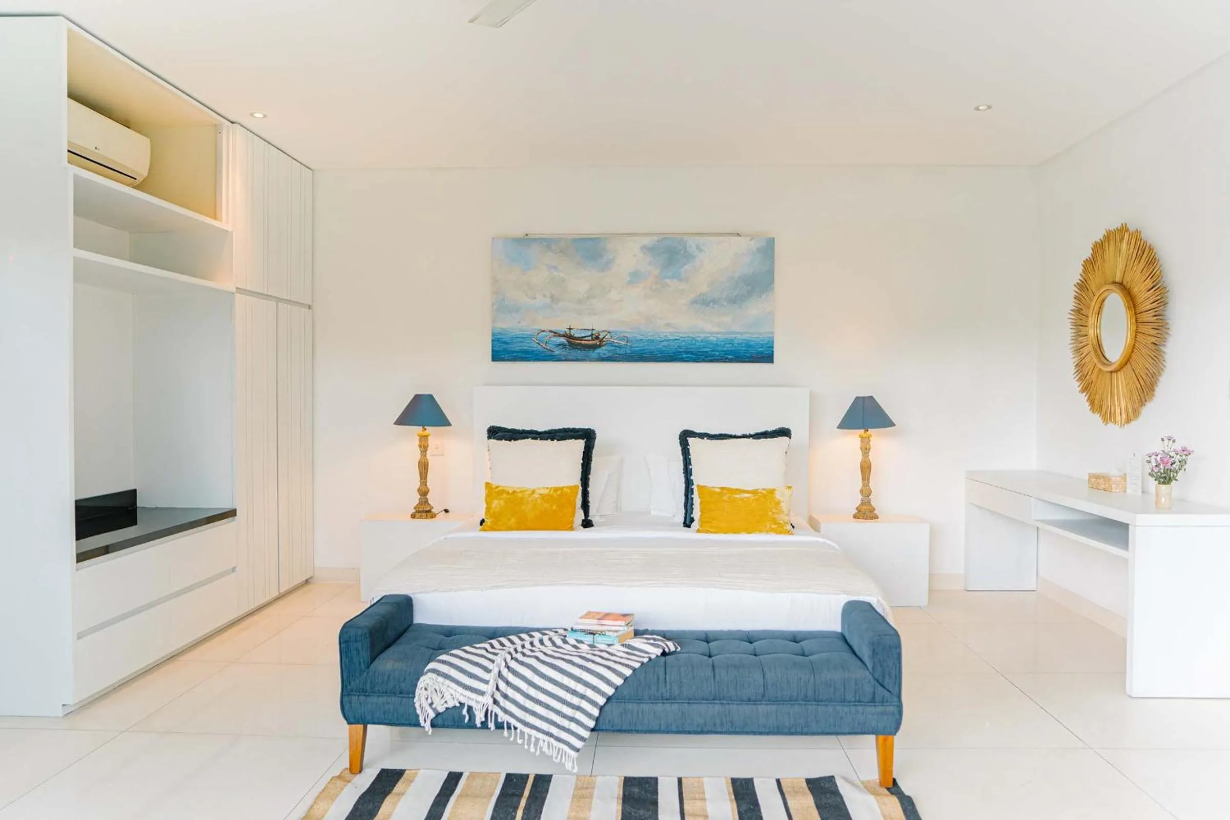 Photo of the whole room, Bed in CassaMia Bali - Spacious Luxury 5 Bedroom Villa