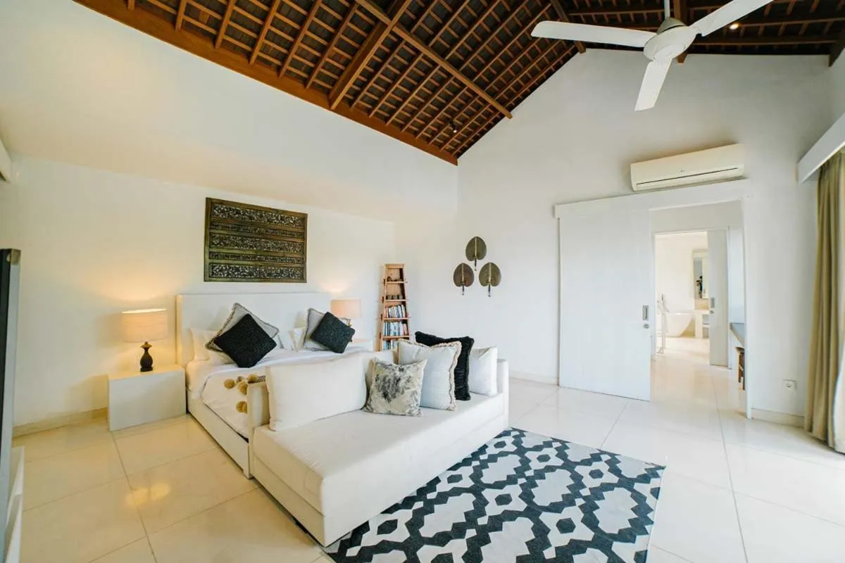 Photo of the whole room, Bed in CassaMia Bali - Spacious Luxury 5 Bedroom Villa