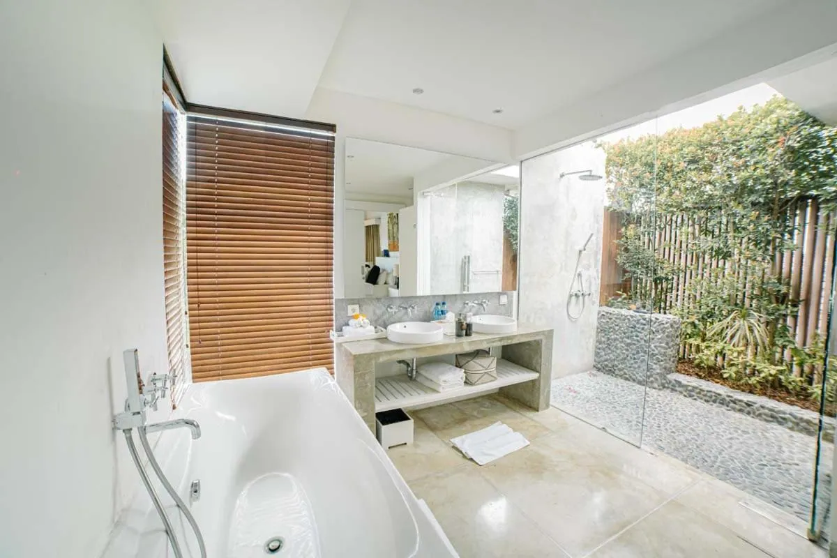 Bathroom in CassaMia Bali - Spacious Luxury 5 Bedroom Villa