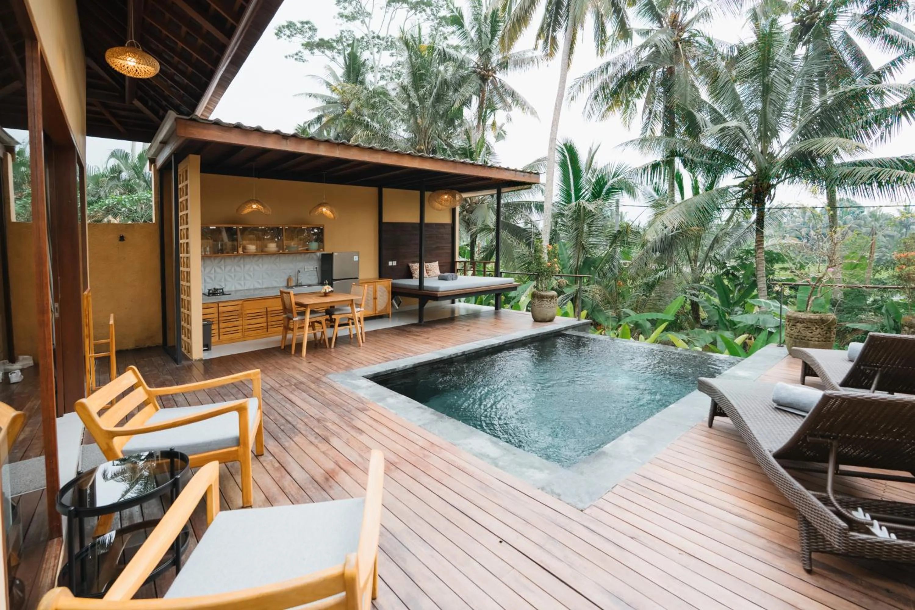 Swimming pool in Samkhya Villas - Free 1x Floating Breakfast or Minibar