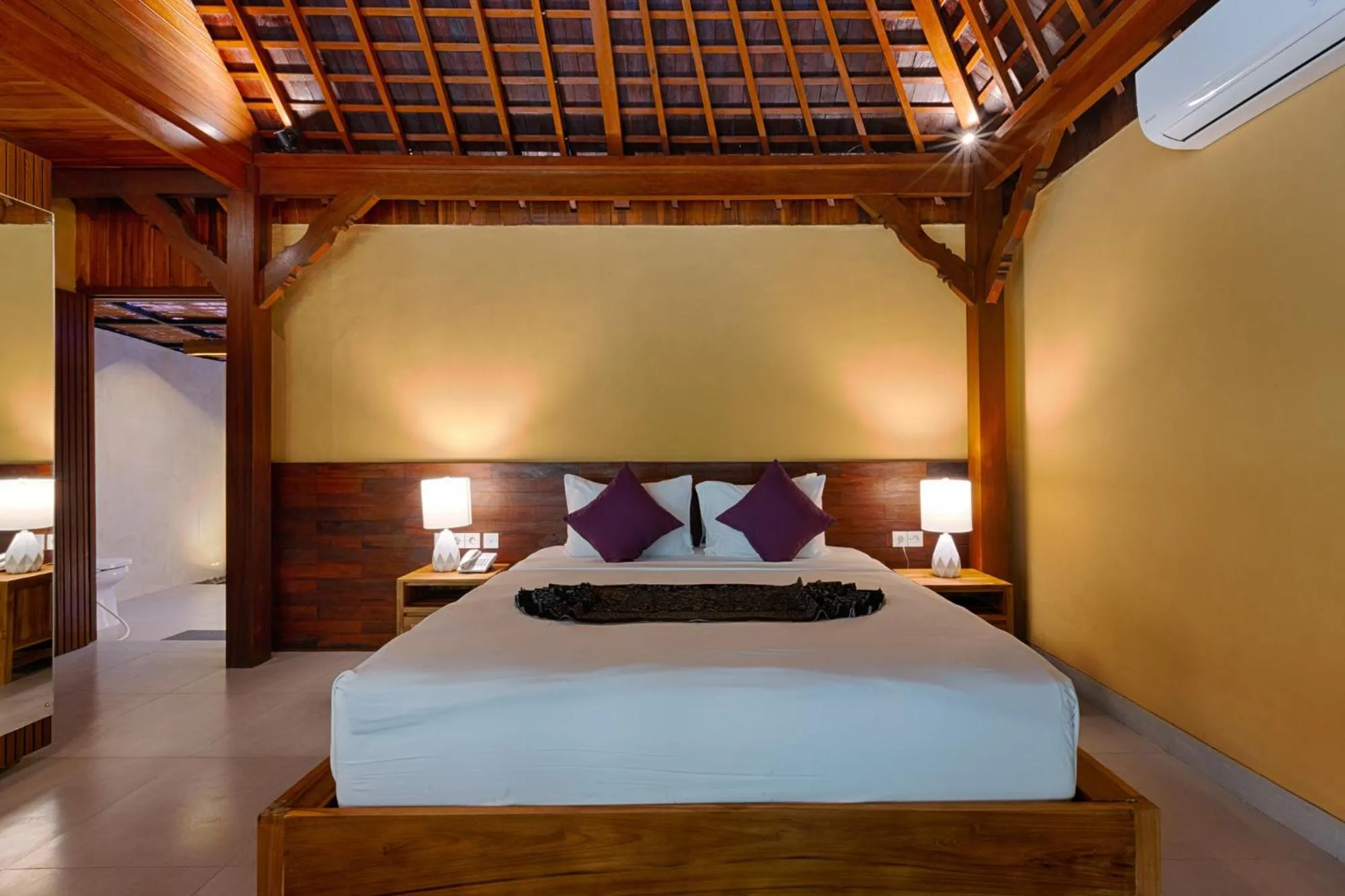 Bedroom, Bed in Samkhya Villas - Free 1x Floating Breakfast or Minibar