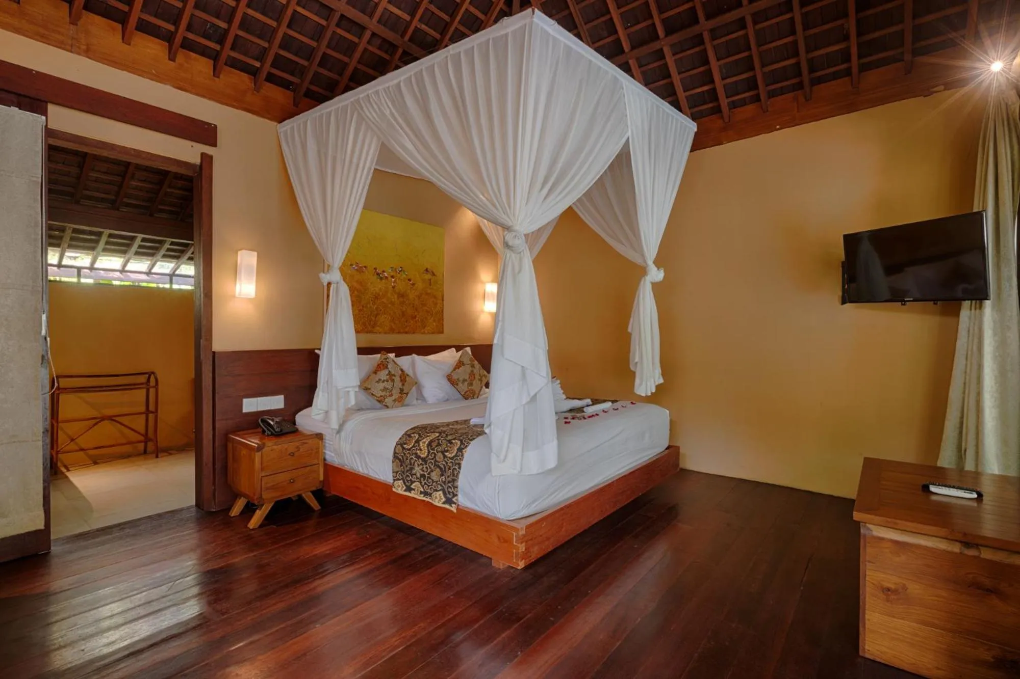 Bedroom, Bed in Samkhya Villas - Free 1x Floating Breakfast or Minibar