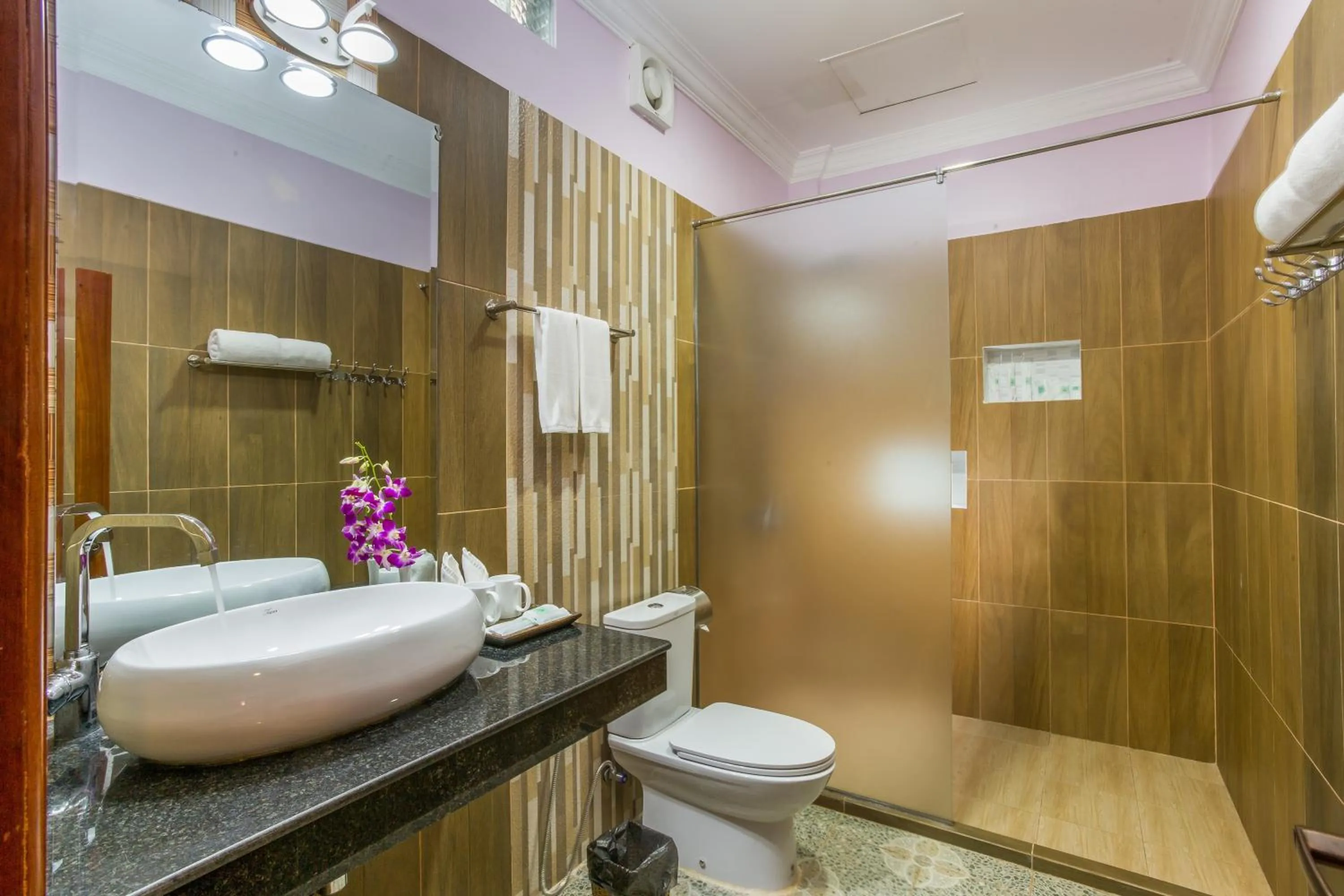 Bathroom in Villa Phum Khnar