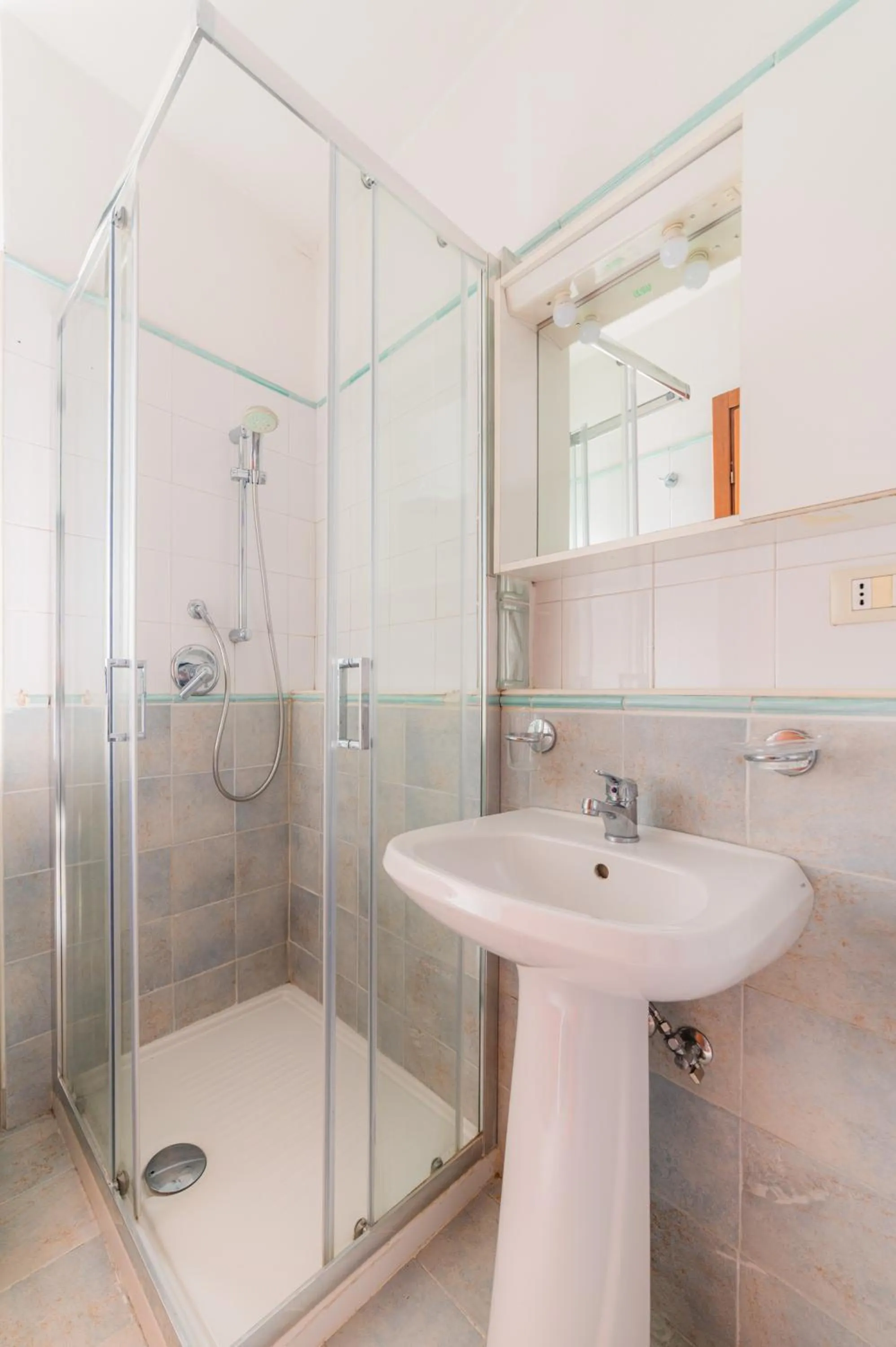 Shower in ToviMar Apartments