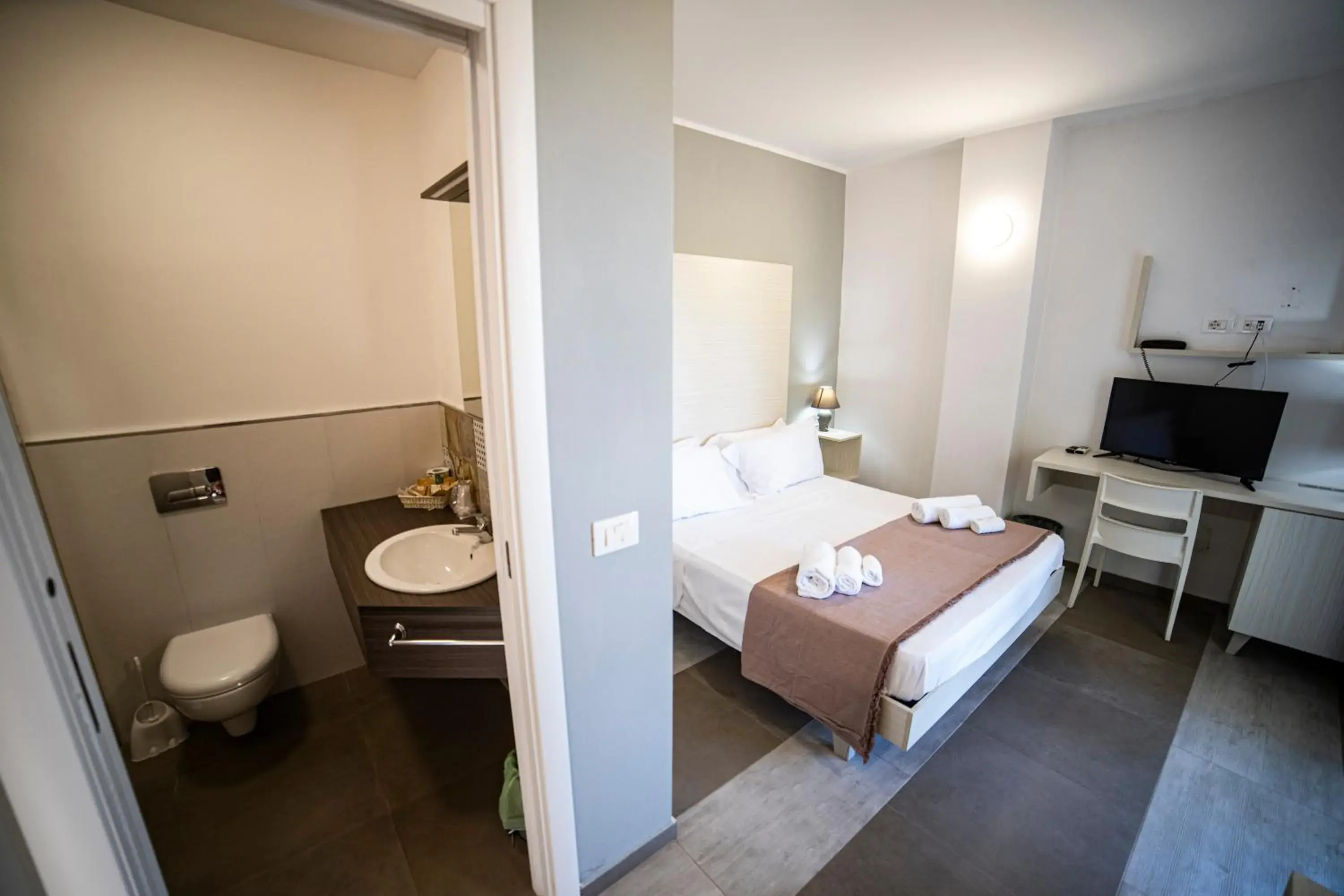 Double Room with Pool View in UNICO Cannamele Escape Tropea by Life Resorts Double Room with Pool View in UNICO Cannamele Escape Tropea by Life Resorts