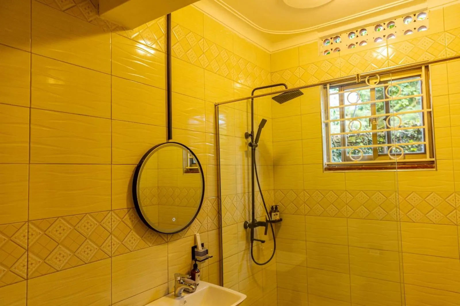 Shower in SKA The Boutique Munyonyo