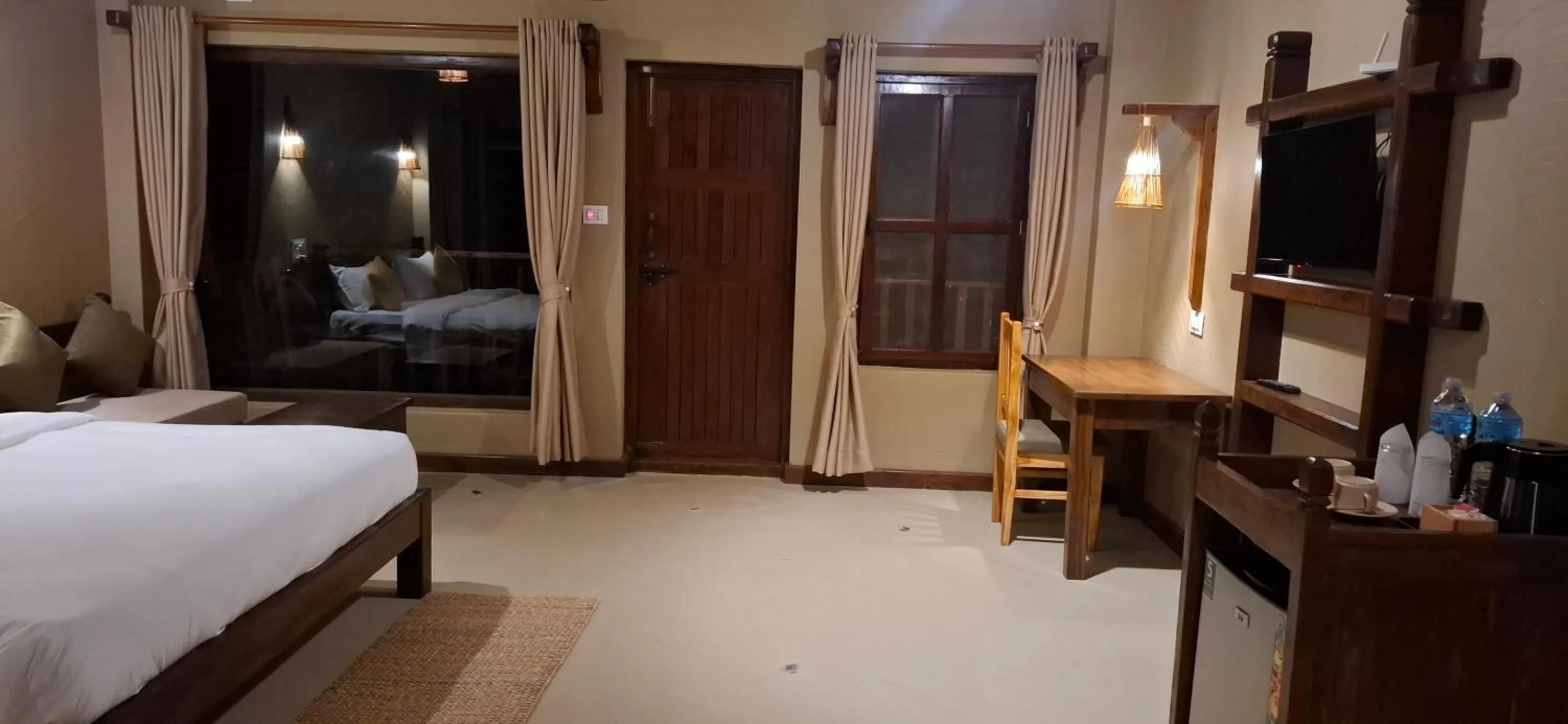 Bedroom, Bed in River View Jungle Camp