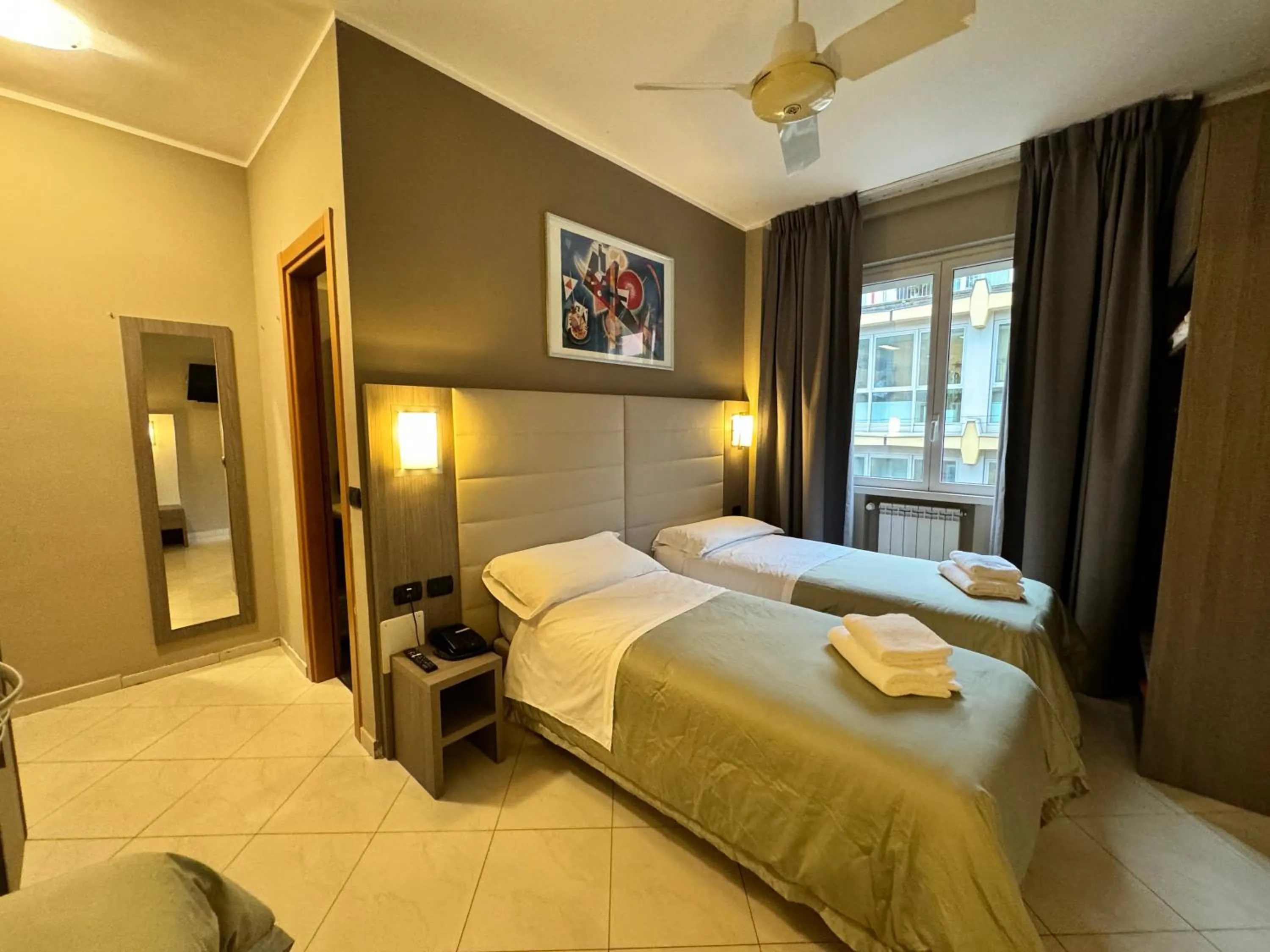 Bedroom, Bed in Hotel Parma