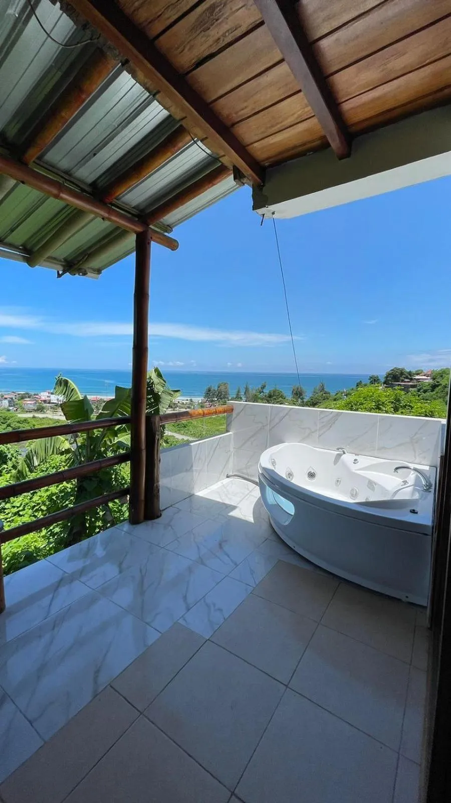 Punta Hills Montanita