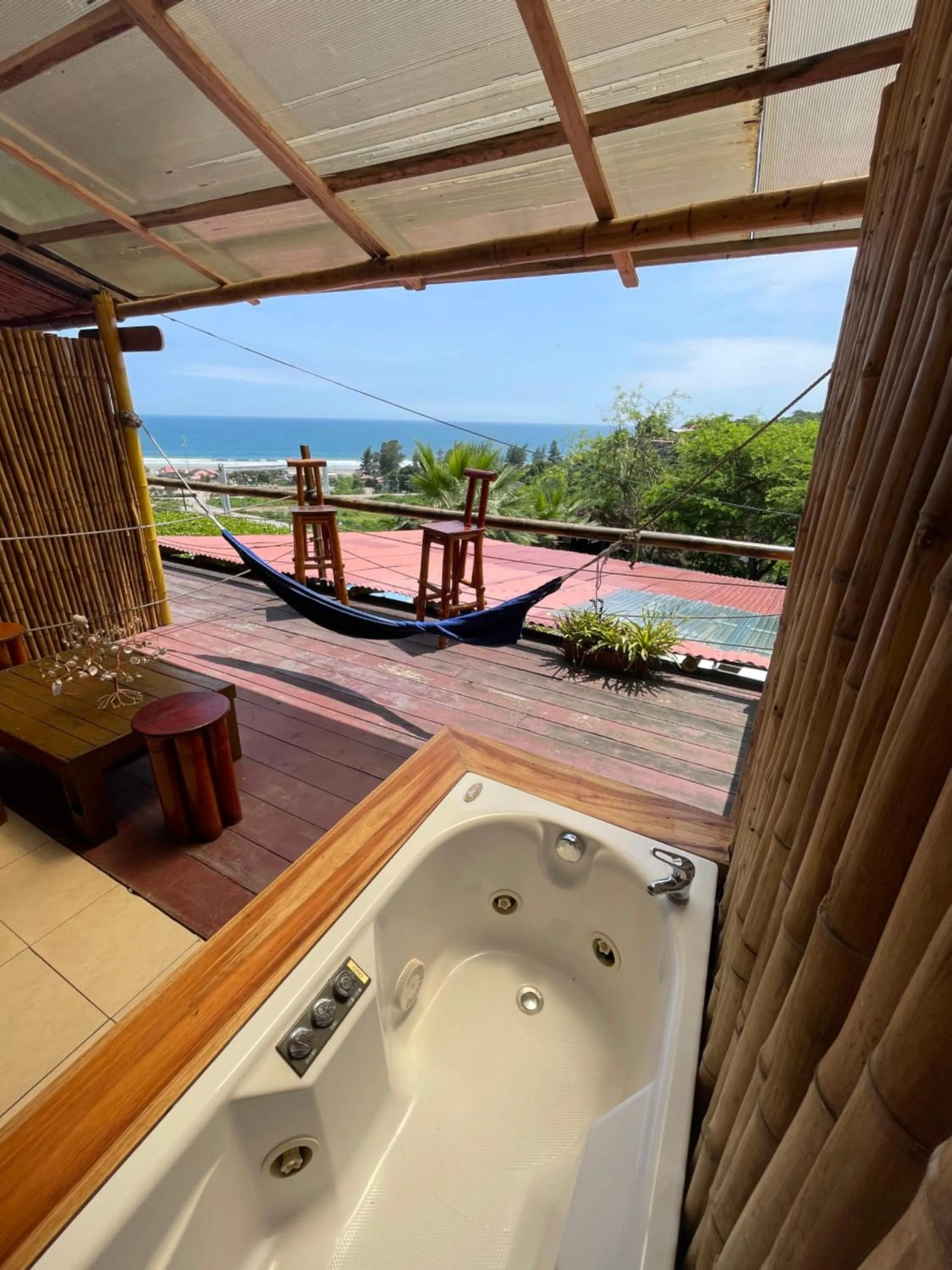 Day in Punta Hills Montanita