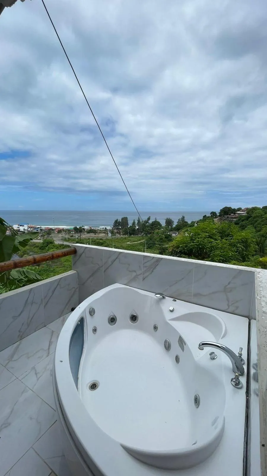 Punta Hills Montanita