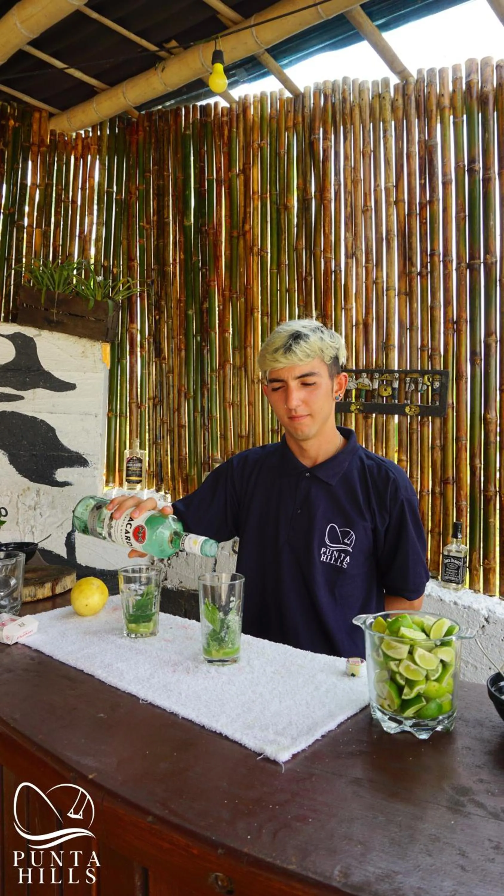 Lounge or bar in Punta Hills Montanita