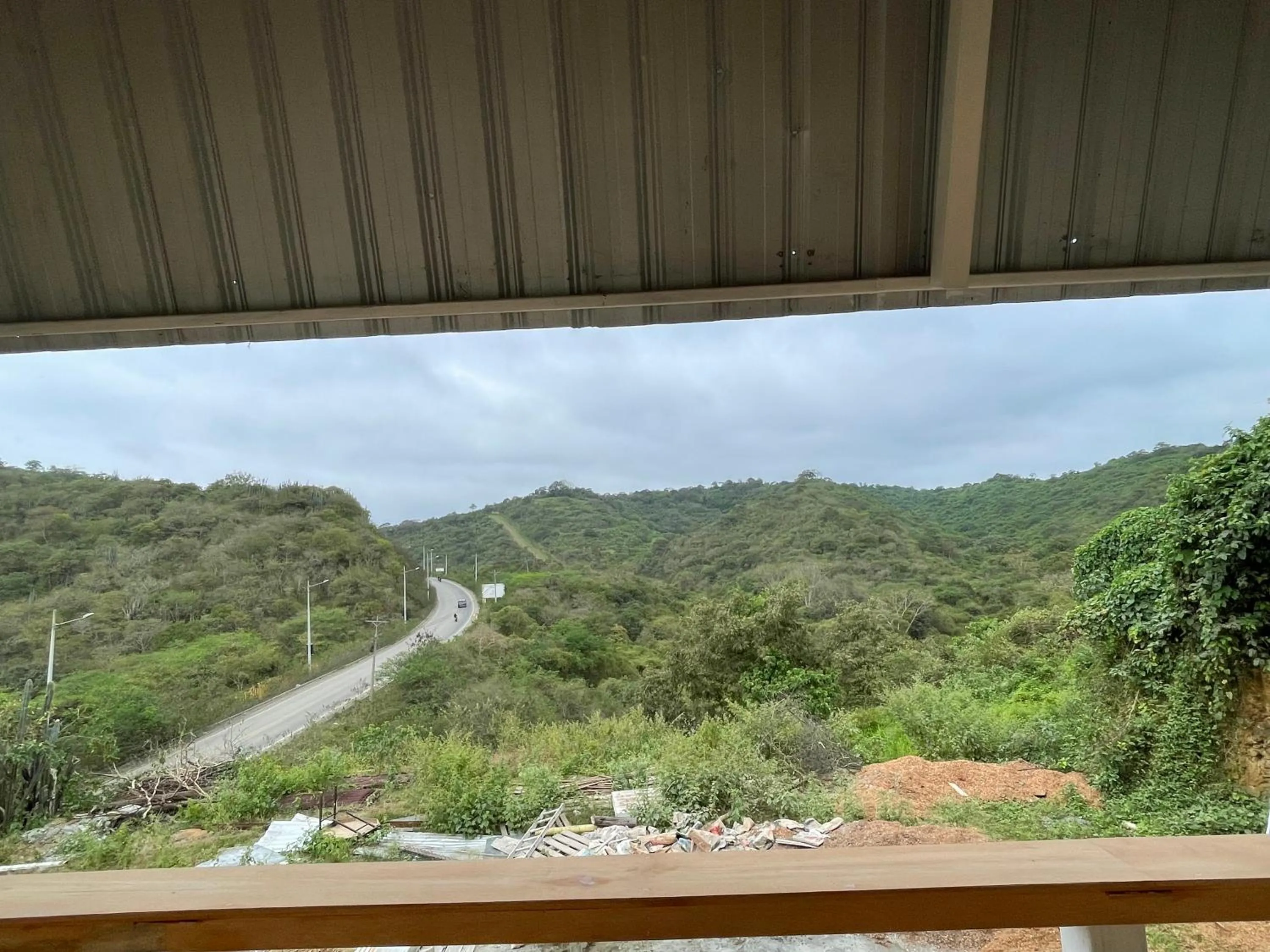 Spring in Punta Hills Montanita