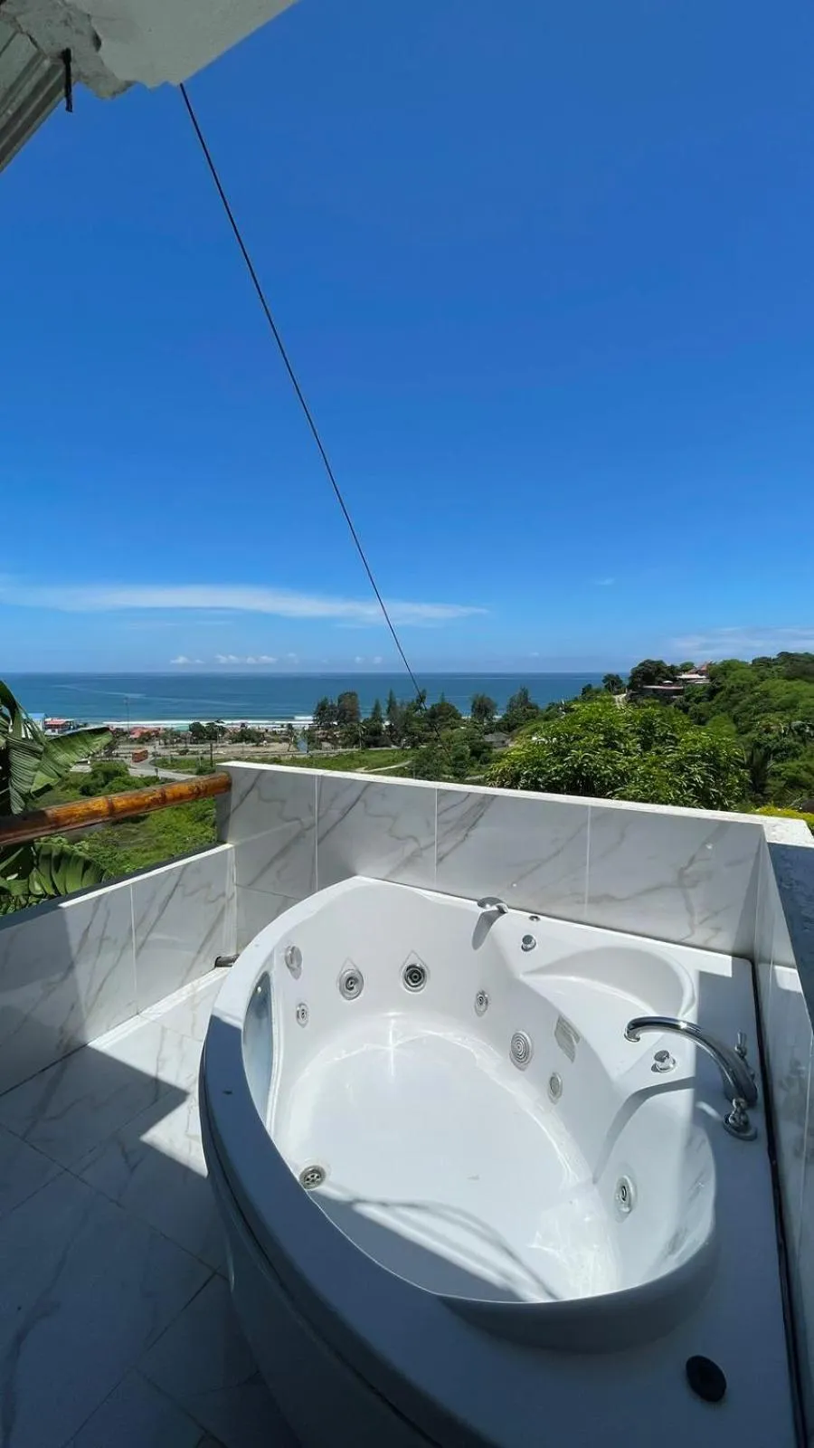 Punta Hills Montanita