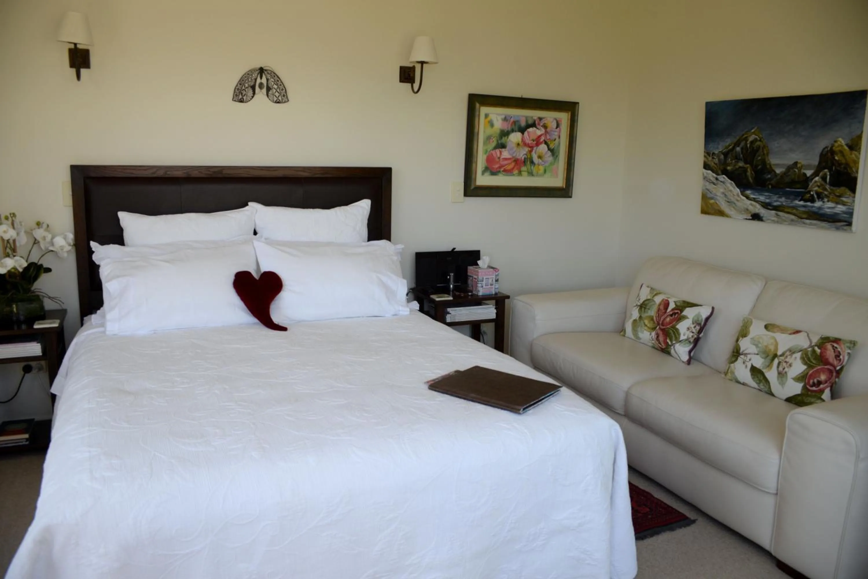 Bedroom, Bed in L'abri Bed and Breakfast