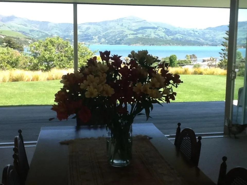 Sea view in L'abri Bed and Breakfast