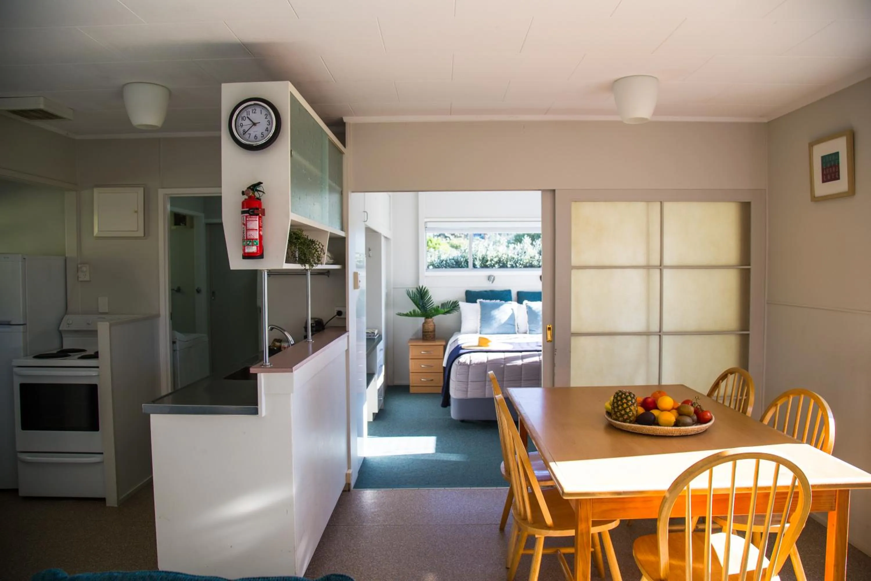 Dining area in Hahei Beach Resort