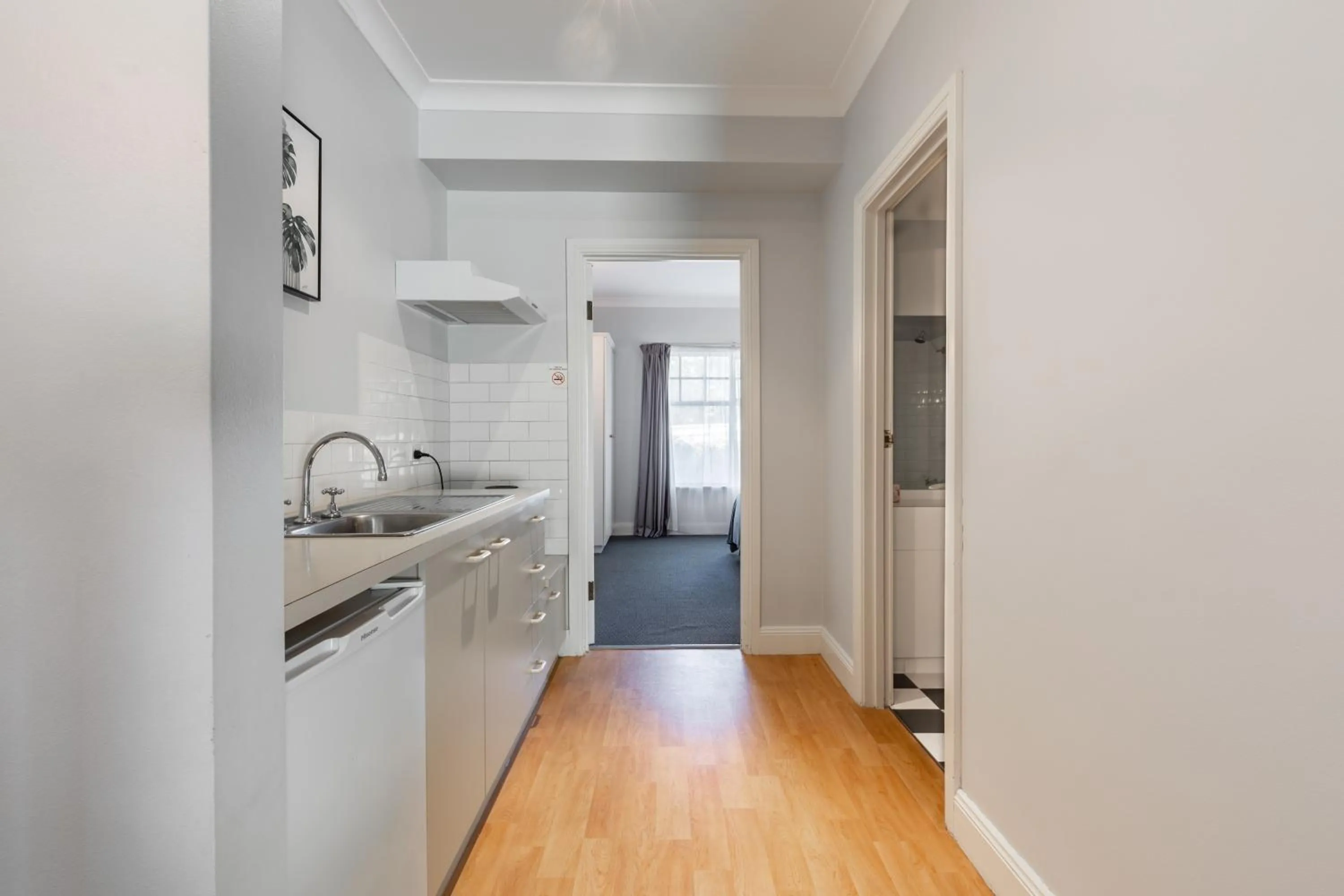 Kitchen or kitchenette in St Francis Winery