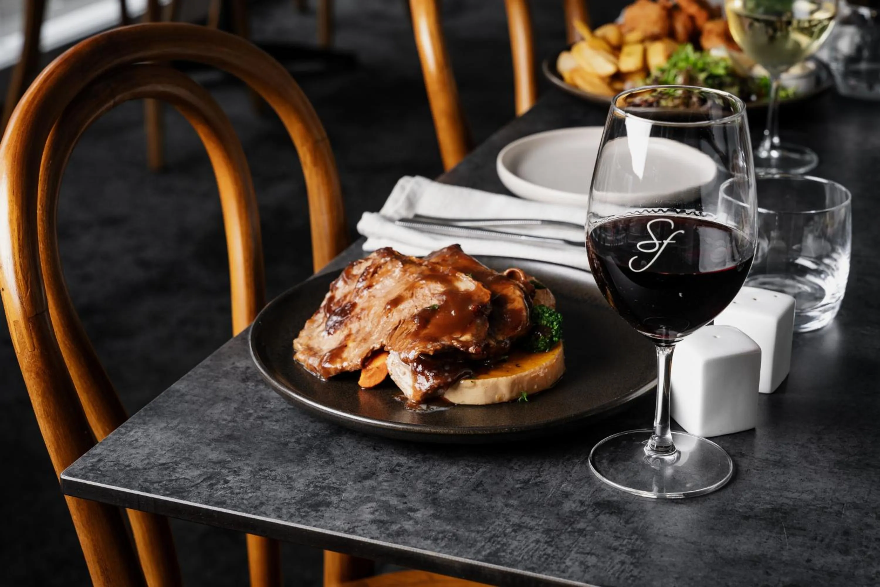 Restaurant/places to eat in St Francis Winery