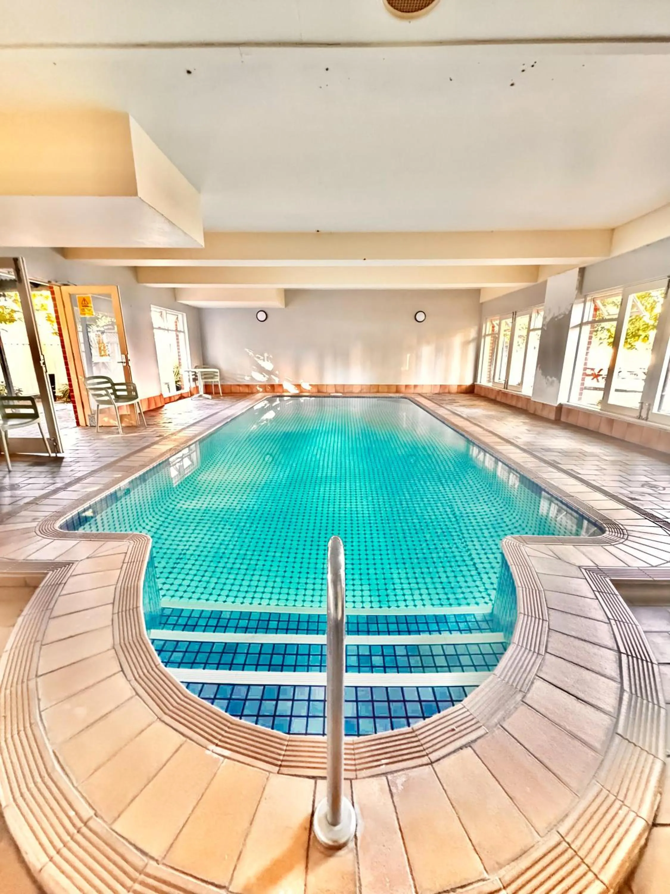 Pool view in St Francis Winery