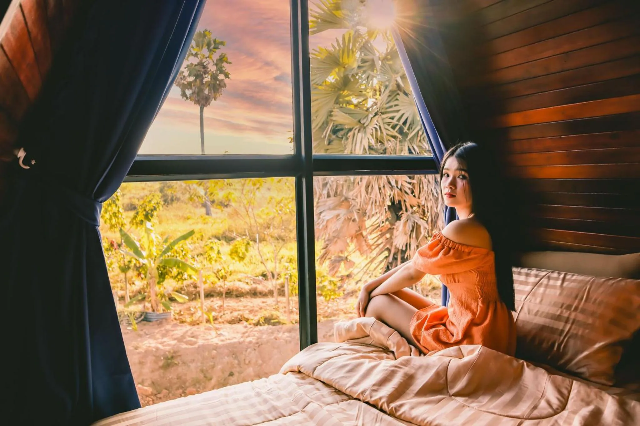 Bed in Nakara Villas & Glamping Udon Thani