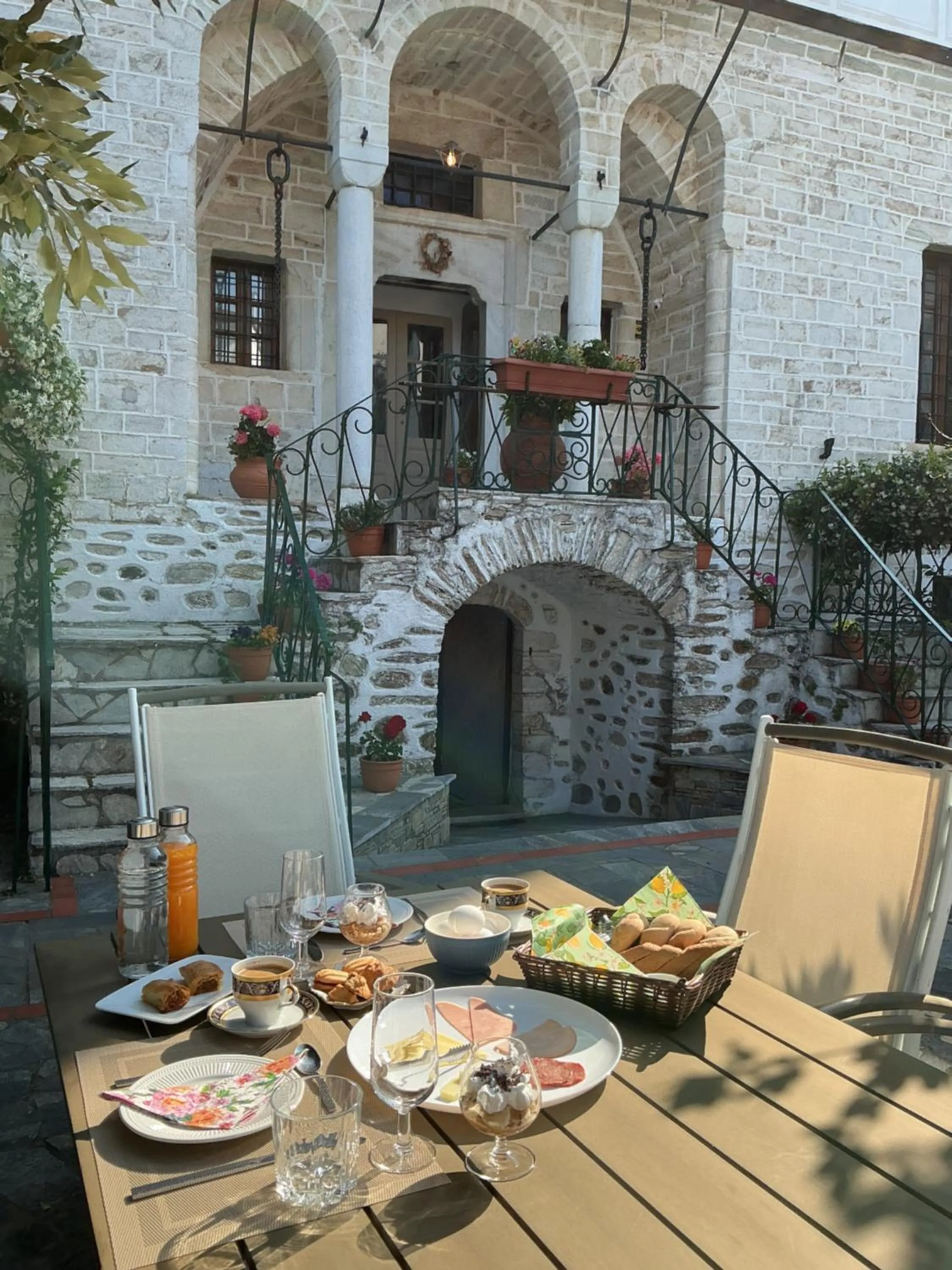 Archontiko Kantartzi