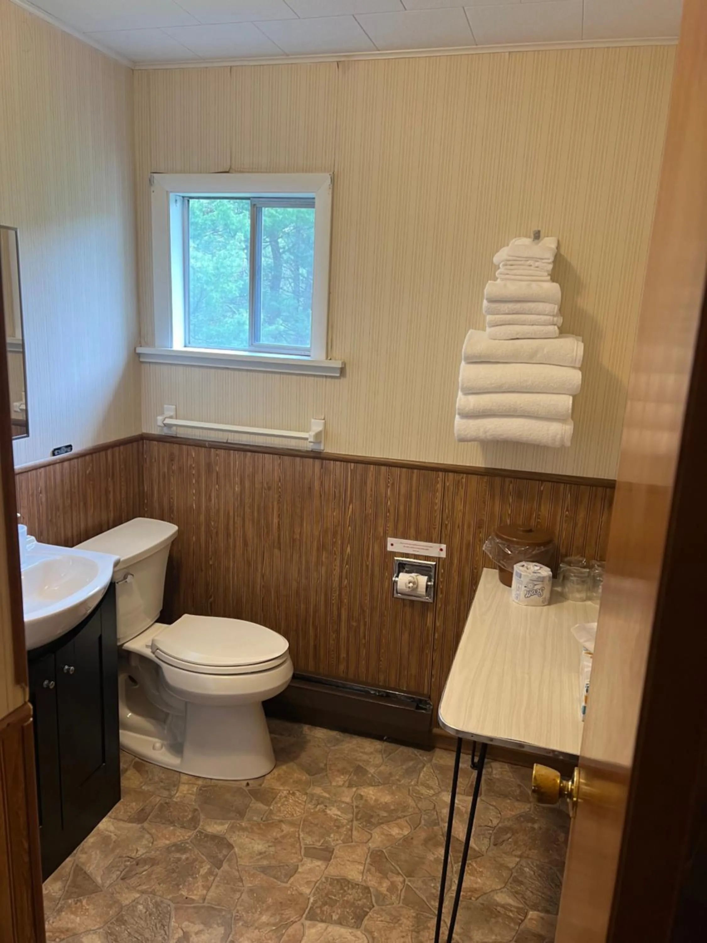 Shower in Colton Point Motel