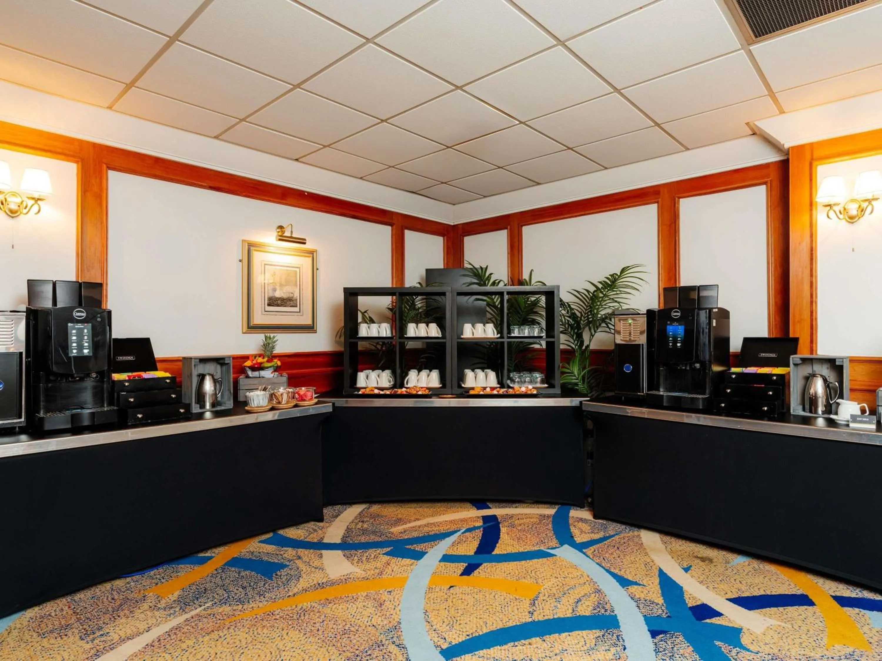 Meeting/conference room in Mercure Daventry Court Hotel