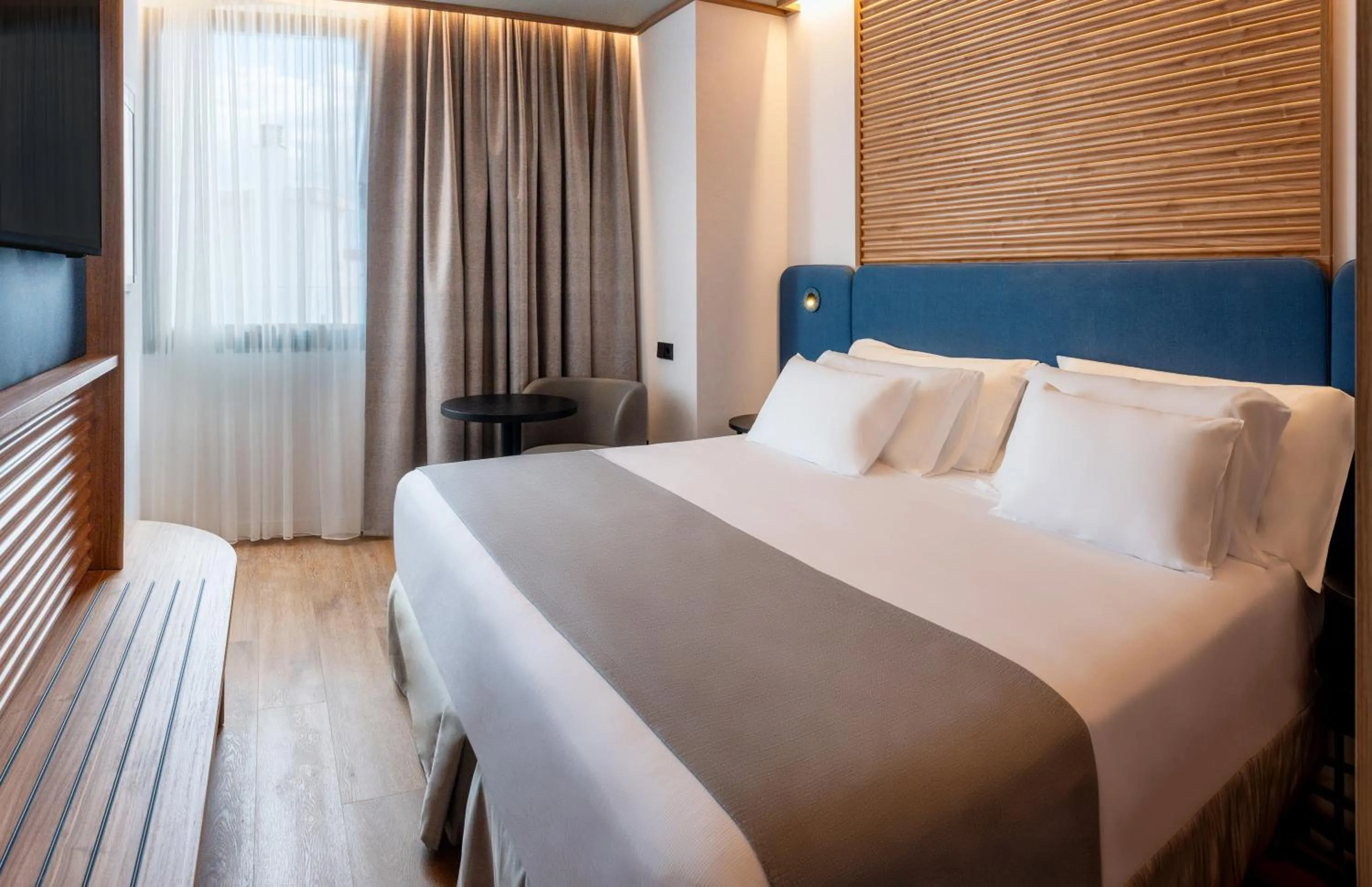 Bed in Barceló Santa Cruz Contemporáneo