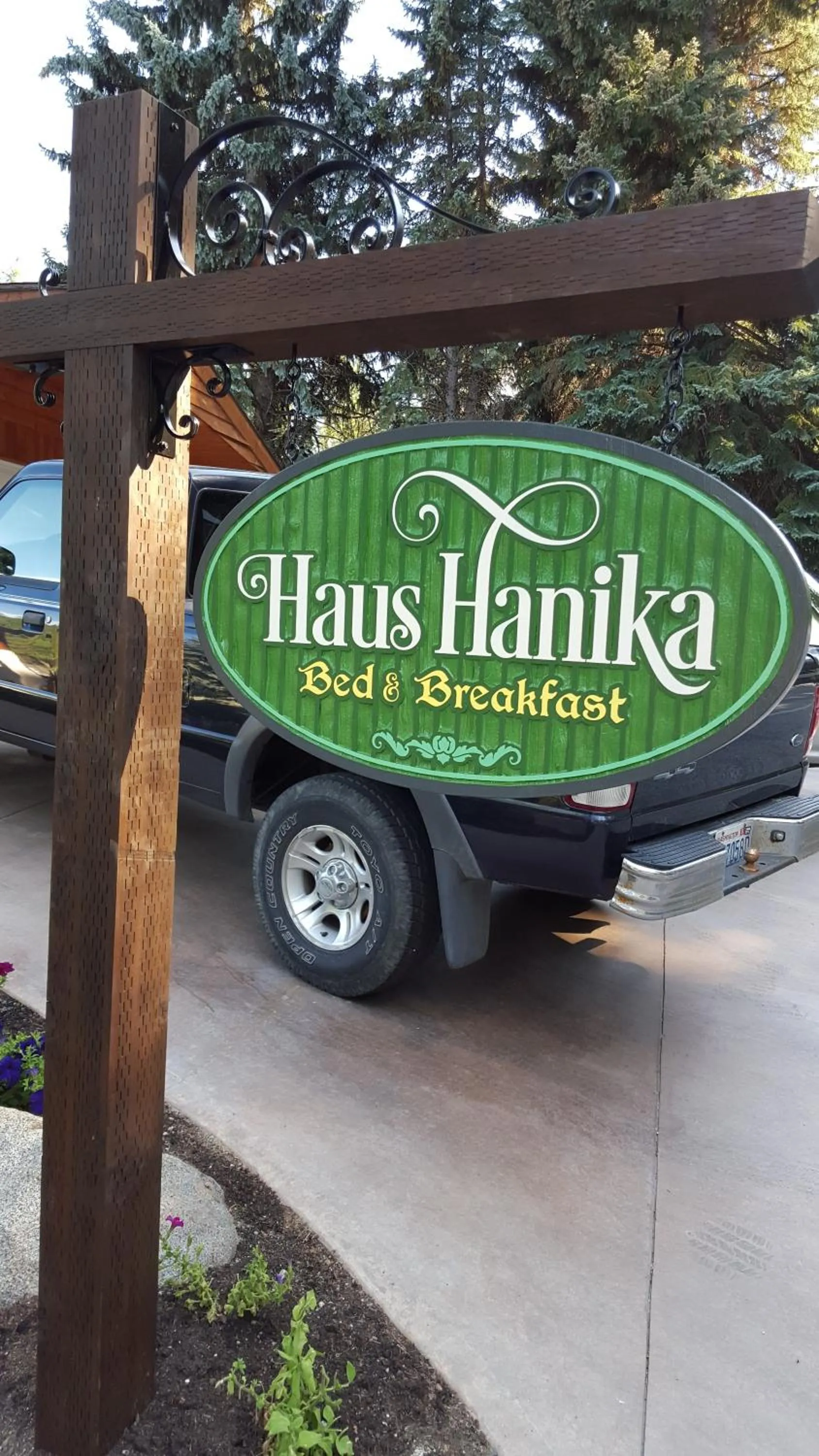 Logo/Certificate/Sign in Haus Hanika