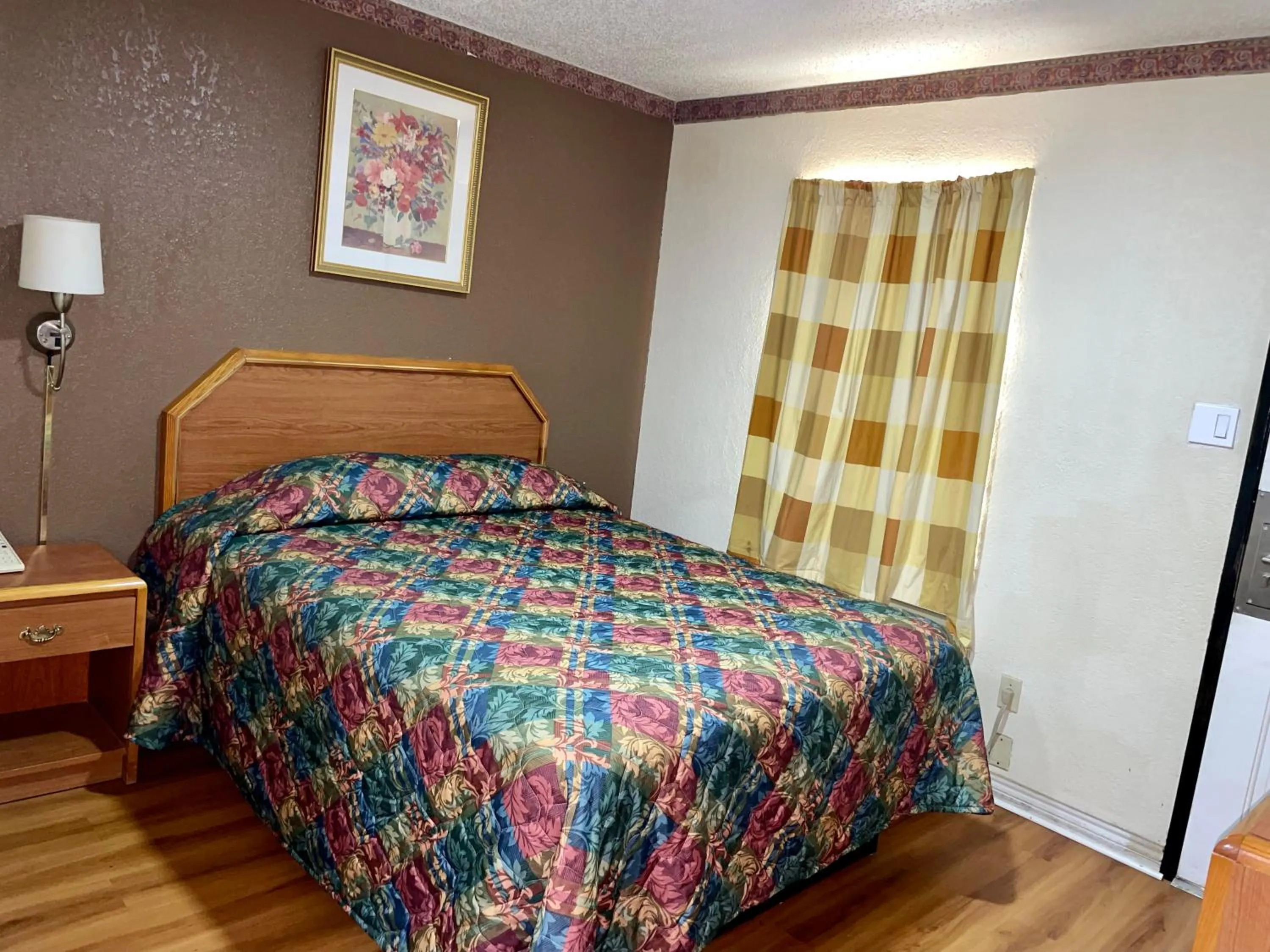 Bed in Ankur Inn Motel