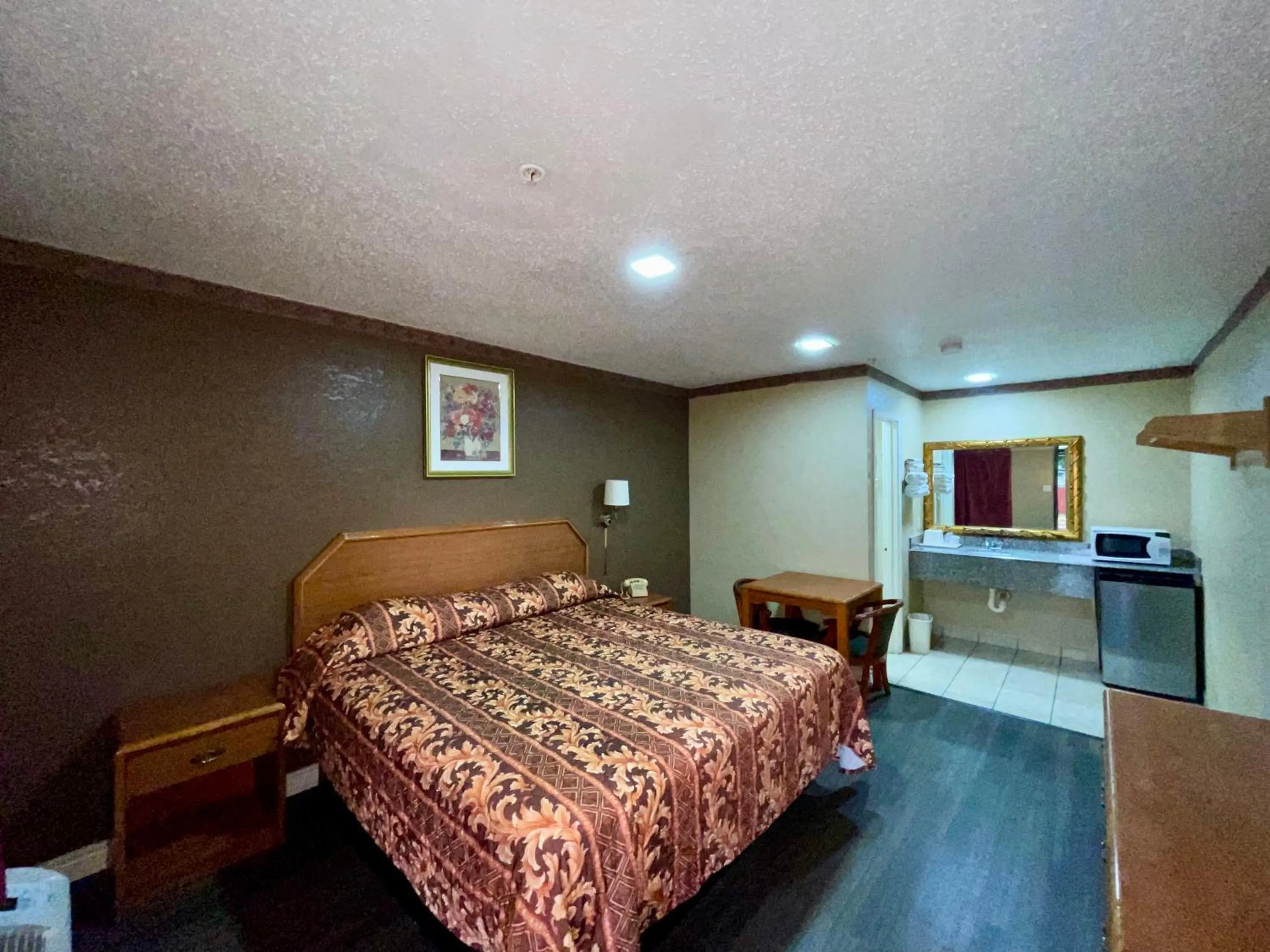 Bed in Ankur Inn Motel