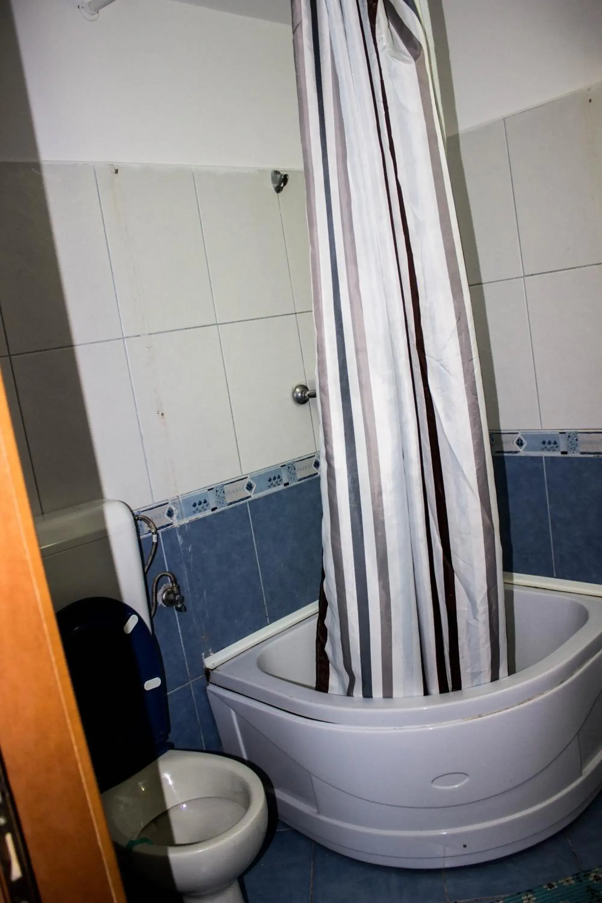 Double Room with Two Double Beds in vila strugurelu hostel Double Room with Two Double Beds in vila strugurelu hostel