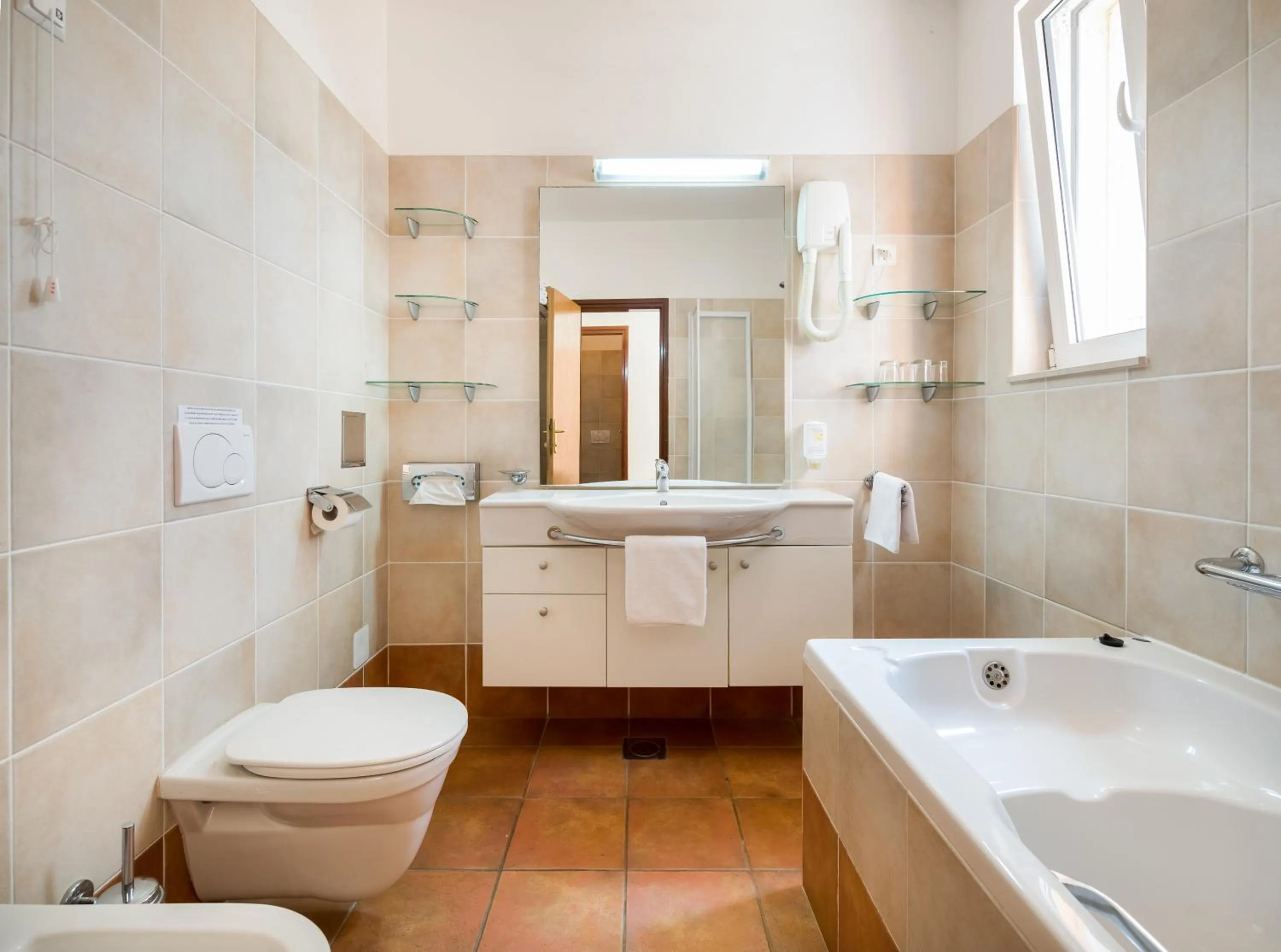 Bathroom in Fontana Bayside Park