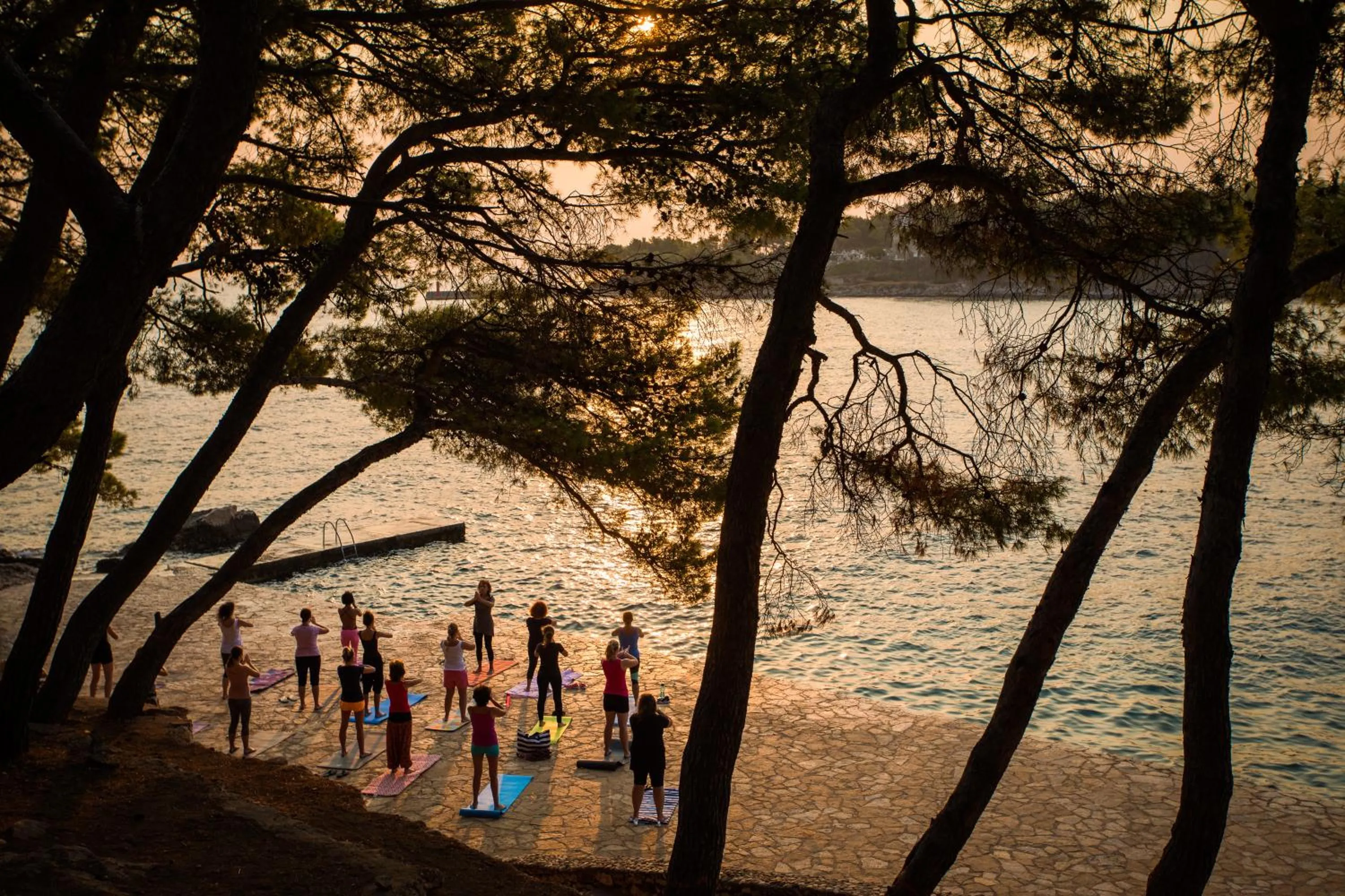 Beach in Fontana Bayside Park