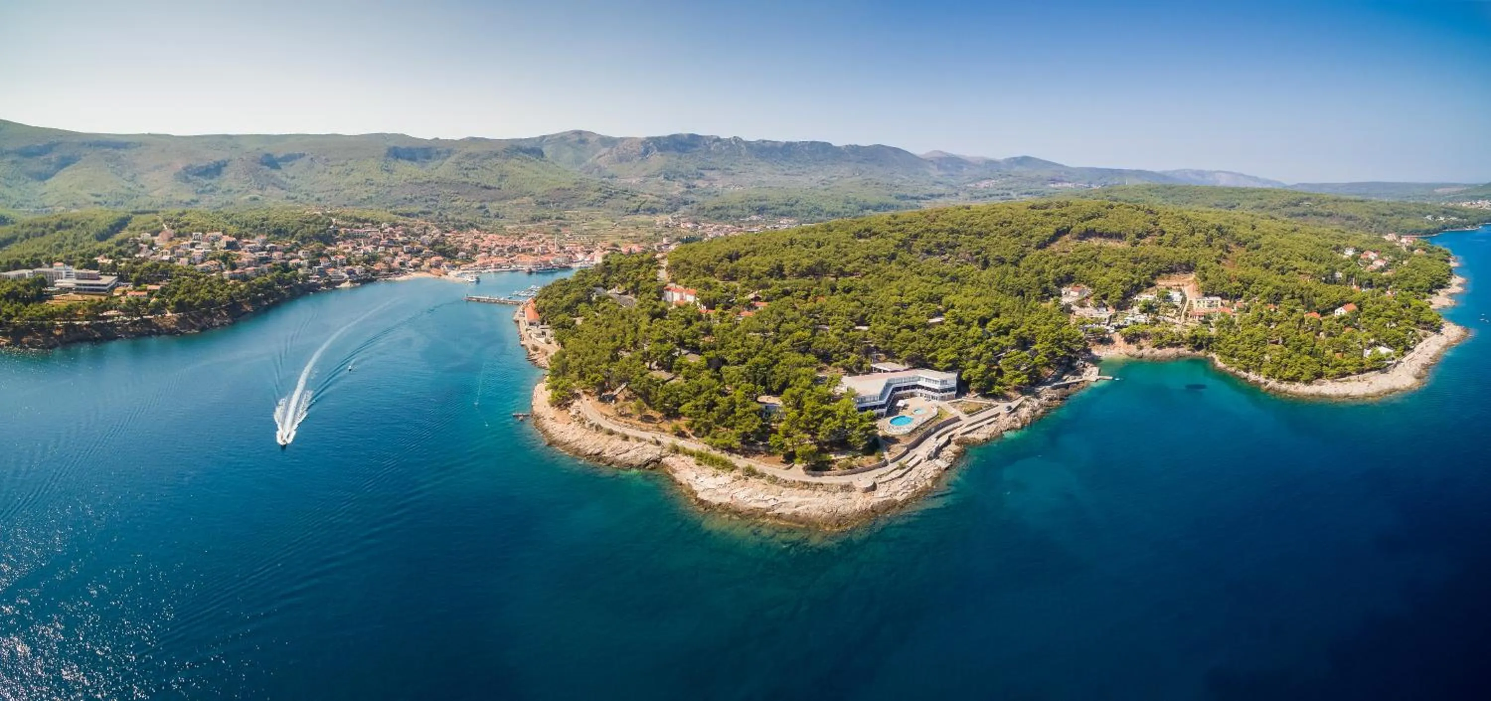 Day in Fontana Bayside Park