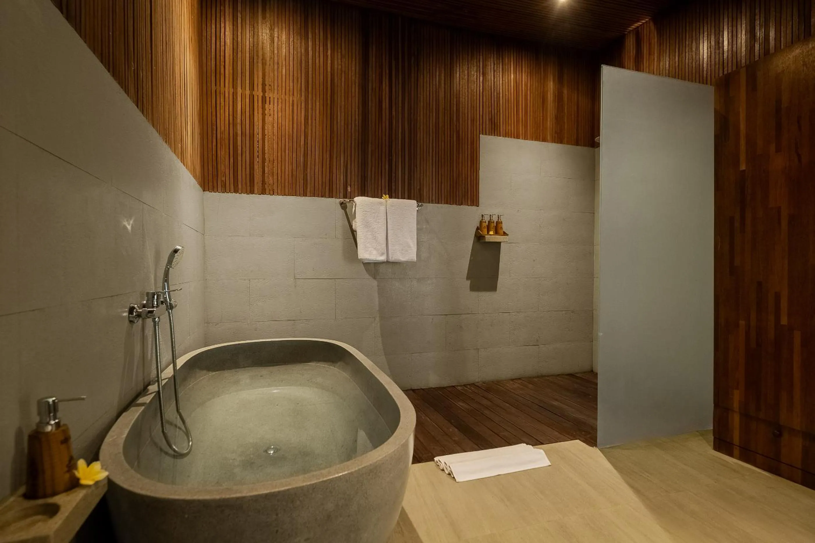 Bathroom in The Ulon Ubud Villa