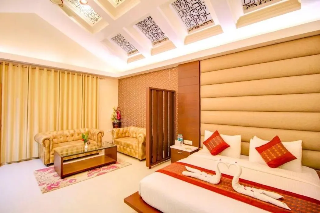 Photo of the whole room, Bed in Maulik Mansion Resort
