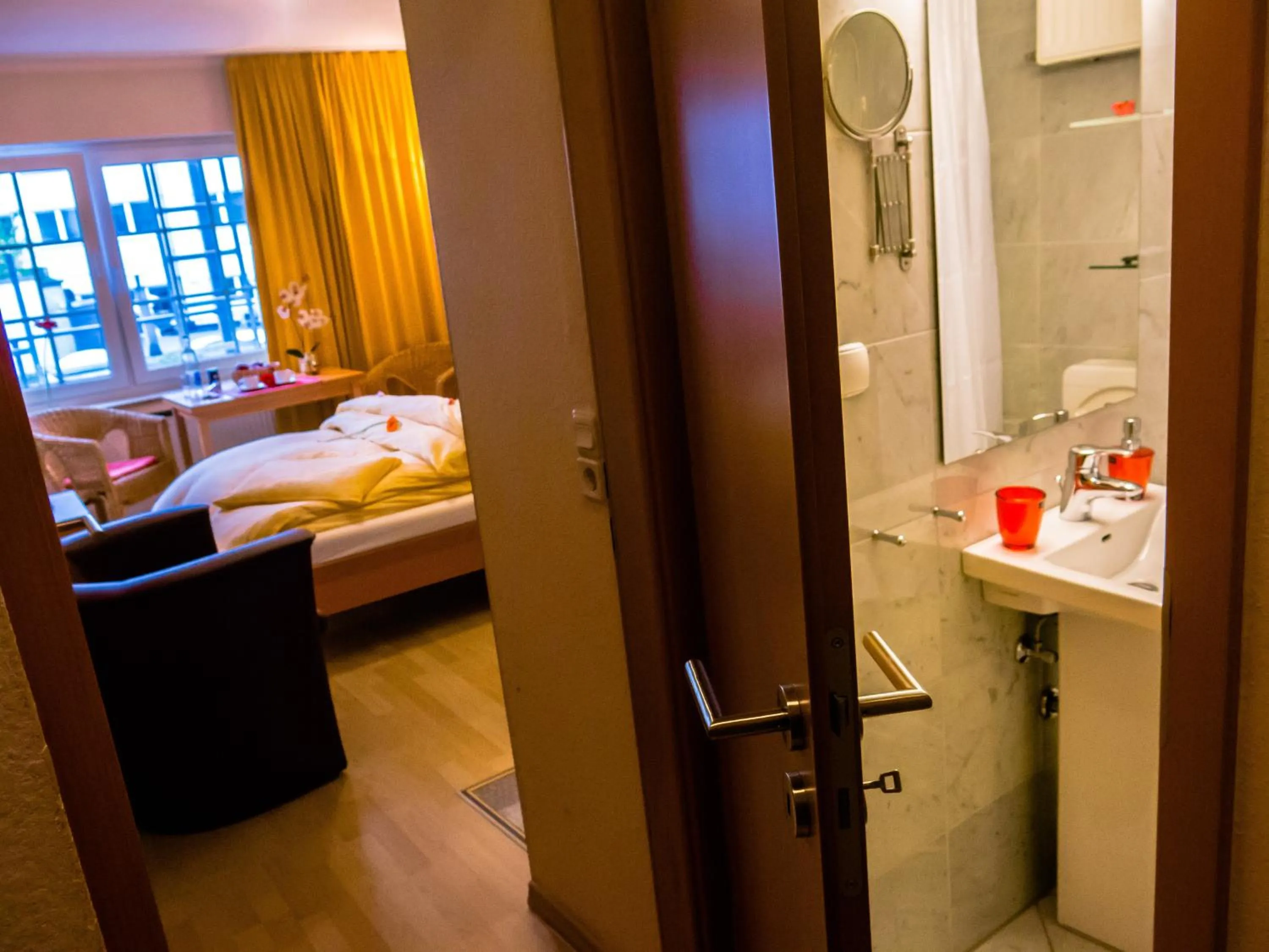 Photo of the whole room, Bed in The Soho Altstadt Relais